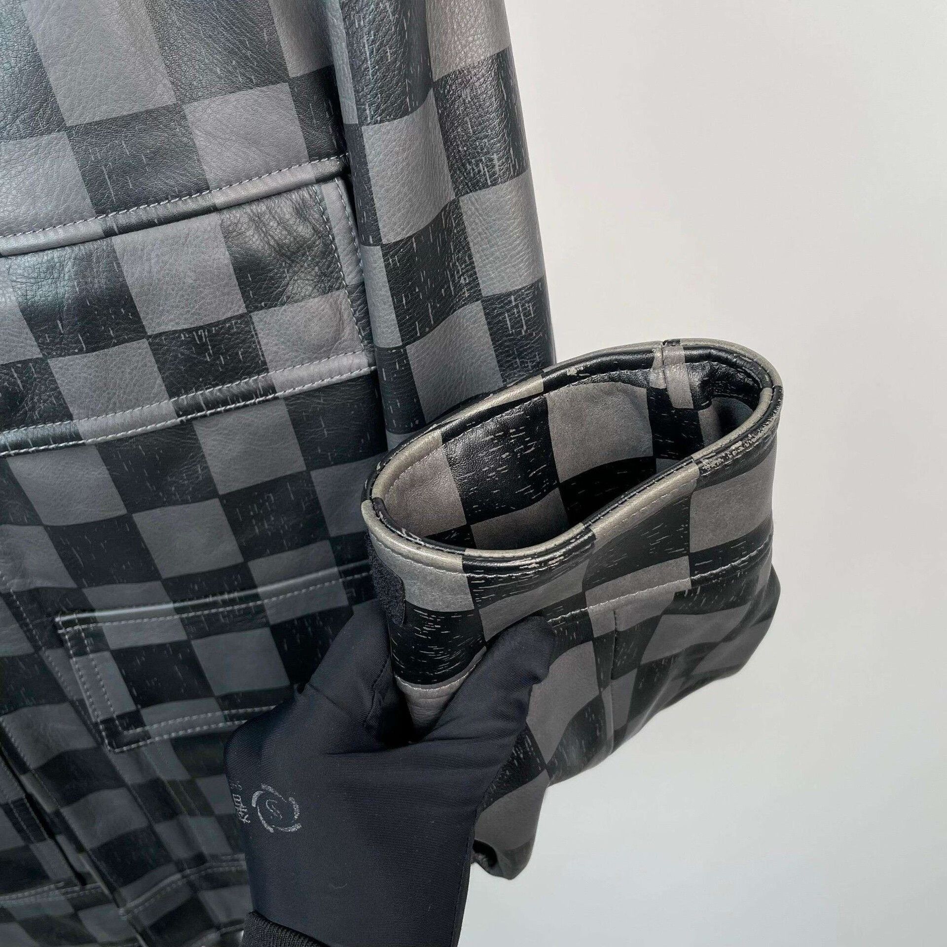 Louis Vuitton Louis Vuitton Checkered Leather Jacket Size US S / EU 44-46 / 1 - 4 Thumbnail