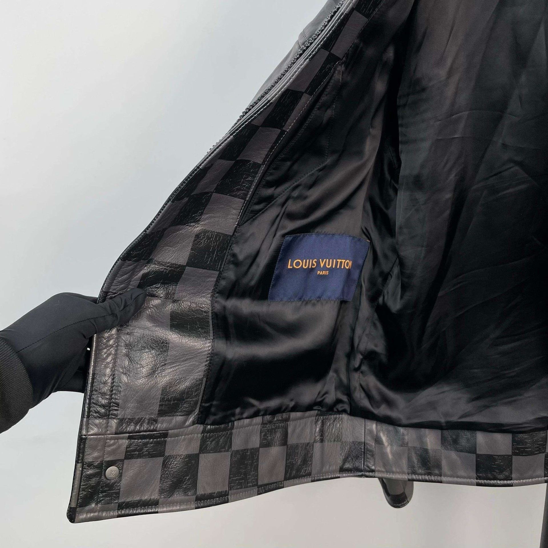 Louis Vuitton Louis Vuitton Checkered Leather Jacket Size US S / EU 44-46 / 1 - 6 Thumbnail