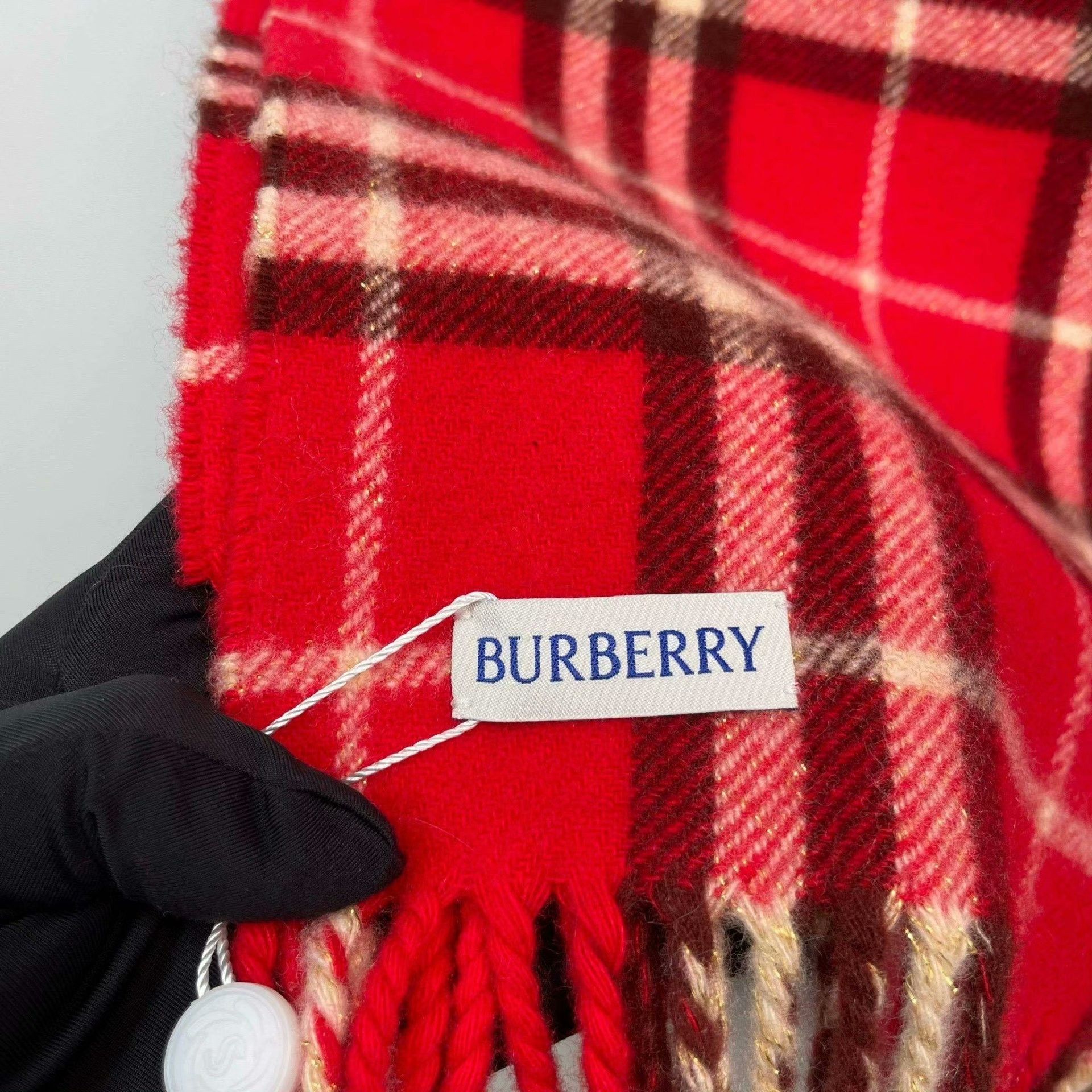 Burberry Burberry Red Plaid Cashmere Scarf Size ONE SIZE - 4 Thumbnail