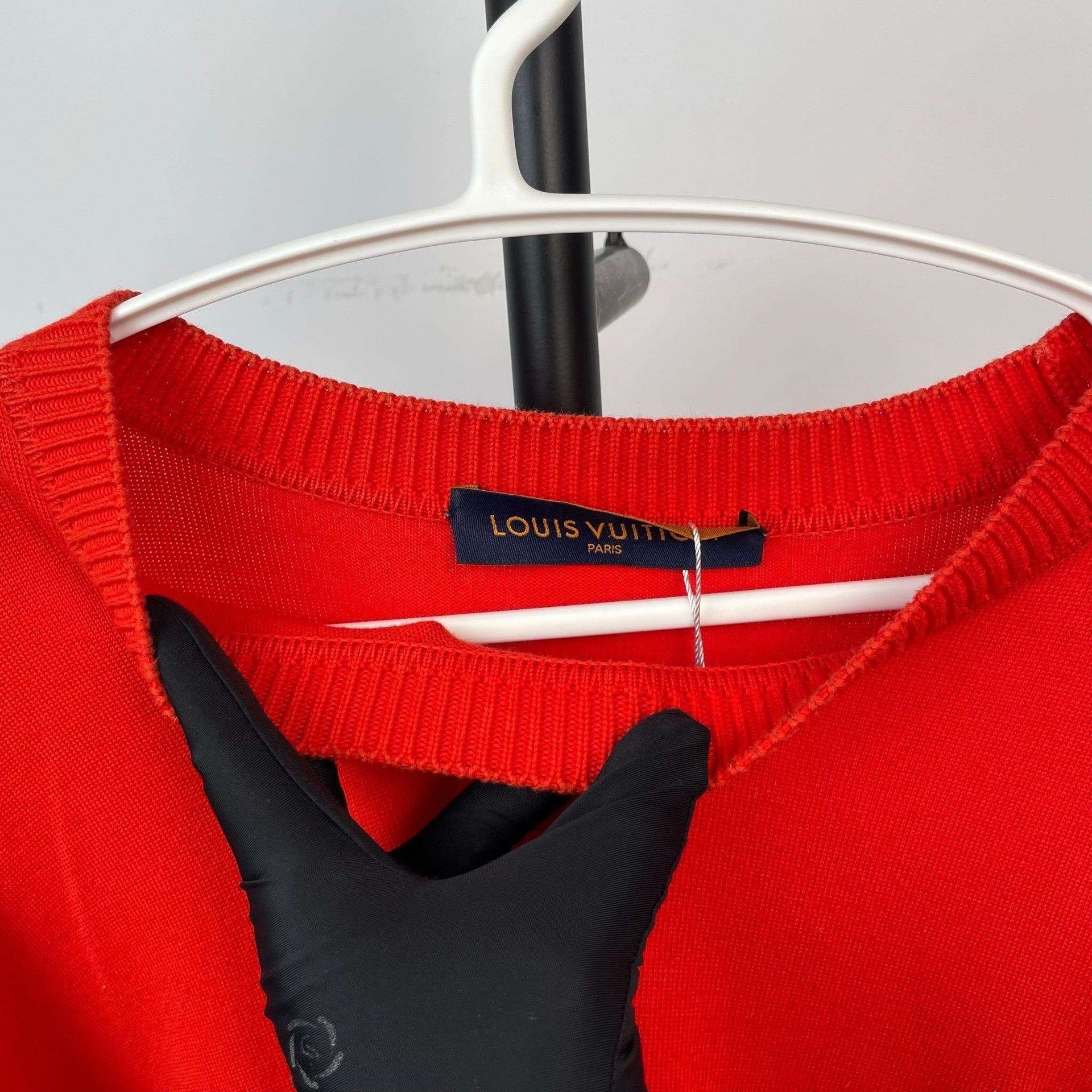 Louis Vuitton Louis Vuitton Embroidered Logo Knit Tee Size US XL / EU 56 / 4 - 4 Thumbnail