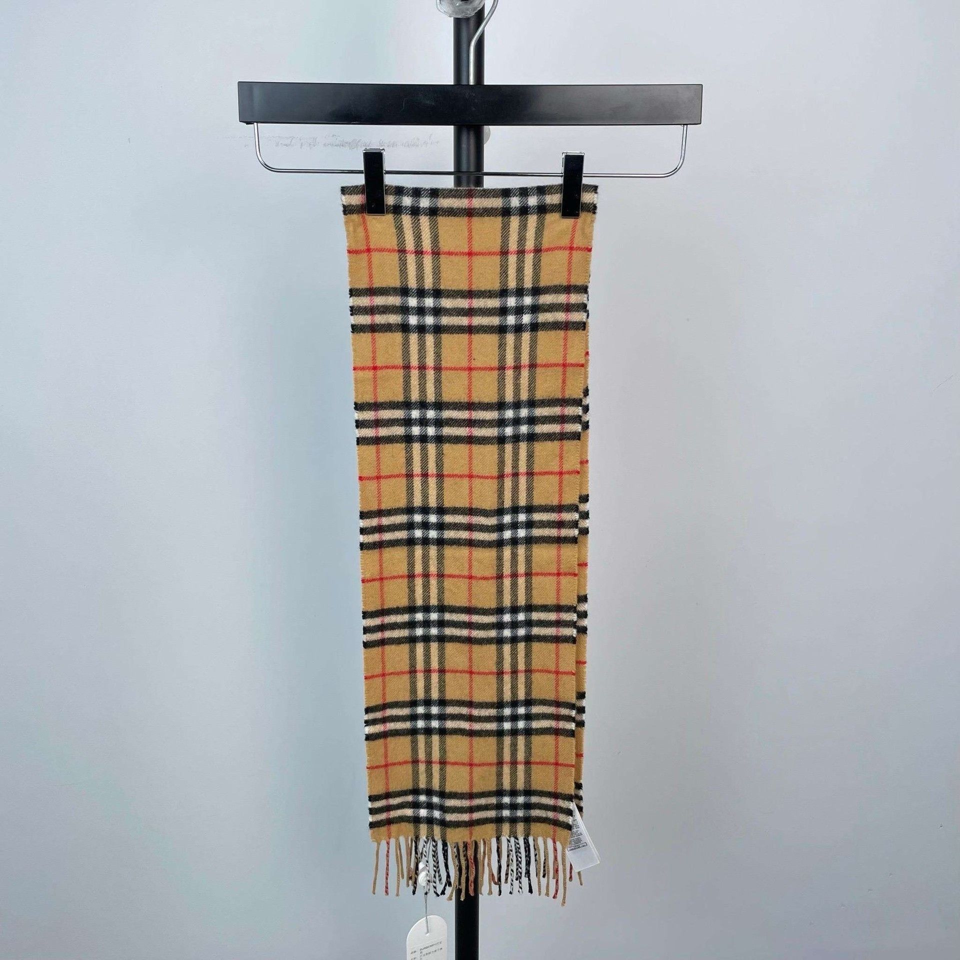 Burberry Burberry Plaid Tassel Scarf Size ONE SIZE - 2 Thumbnail