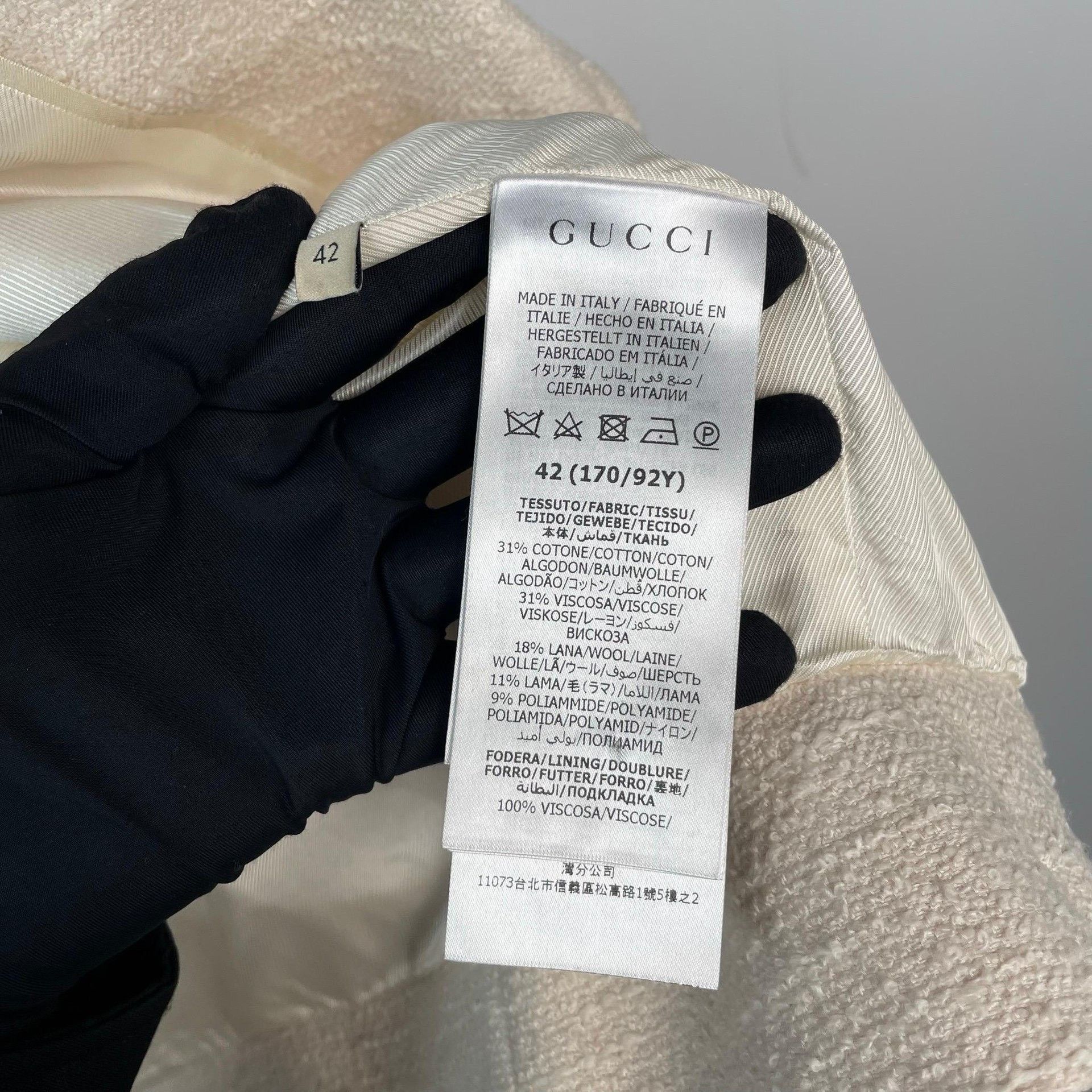 Gucci Gucci Ivory Tweed Lapel Button Jacket Size US XS / EU 42 / 0 - 8 Thumbnail