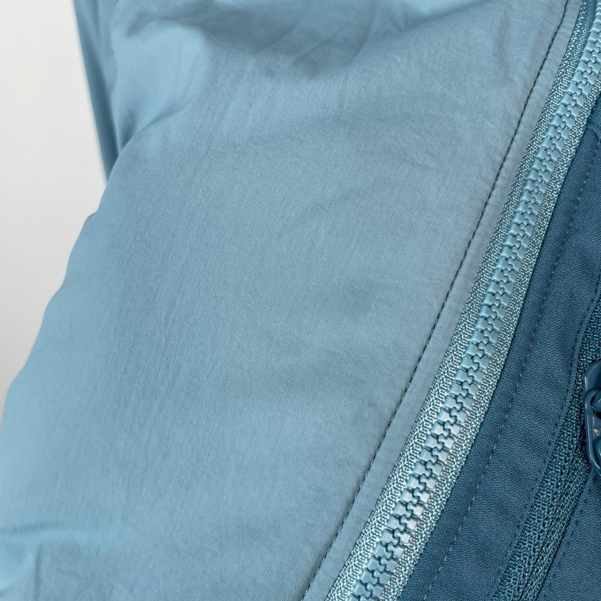 Arc'teryx Arc'teryx Proton Hoody Light Blue Jacket Size US M / EU 48-50 / 2 - 9 Thumbnail