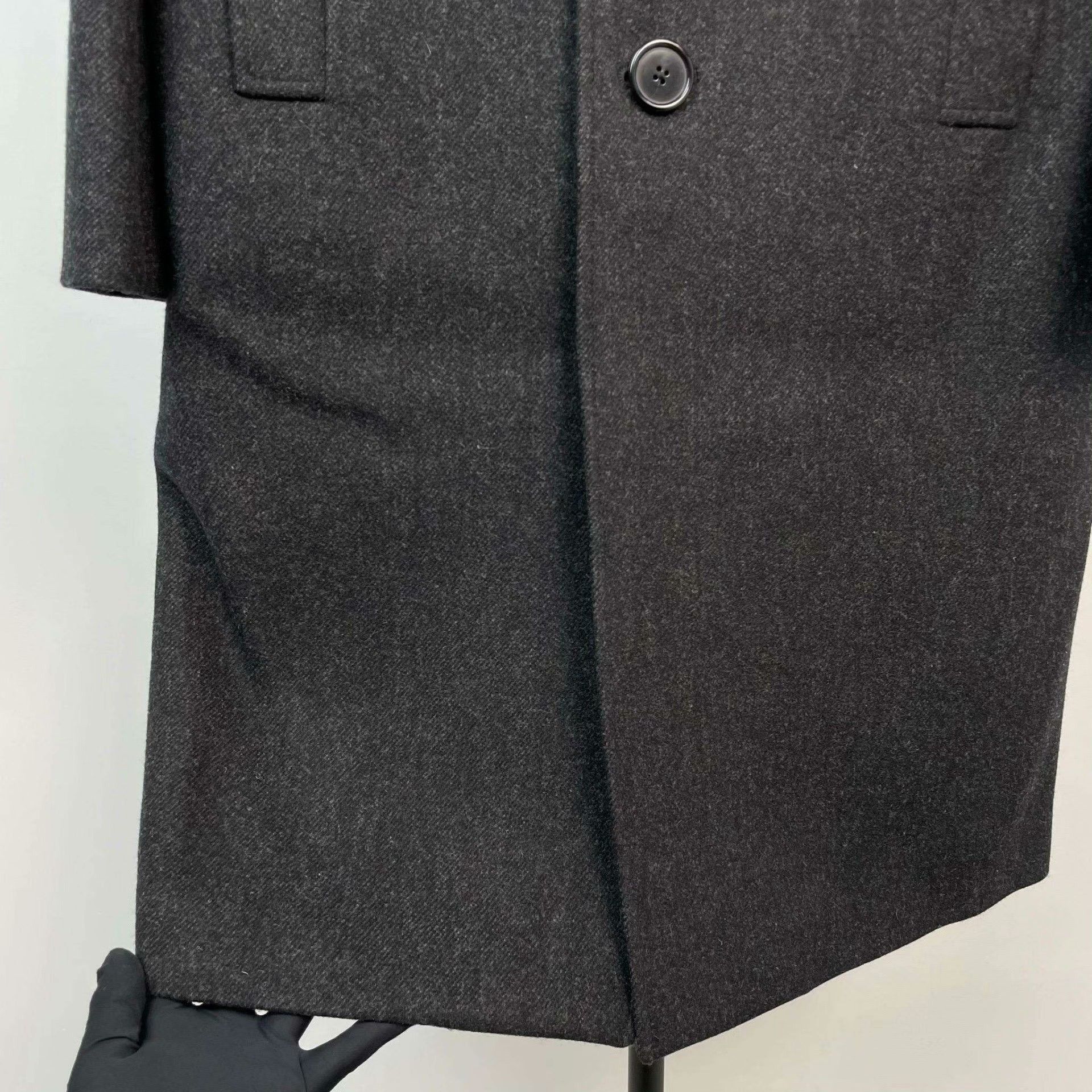 Yves Saint Laurent YSL Dark Gray Wool Coat w/ Velvet Collar Size US M / EU 48-50 / 2 - 6 Thumbnail