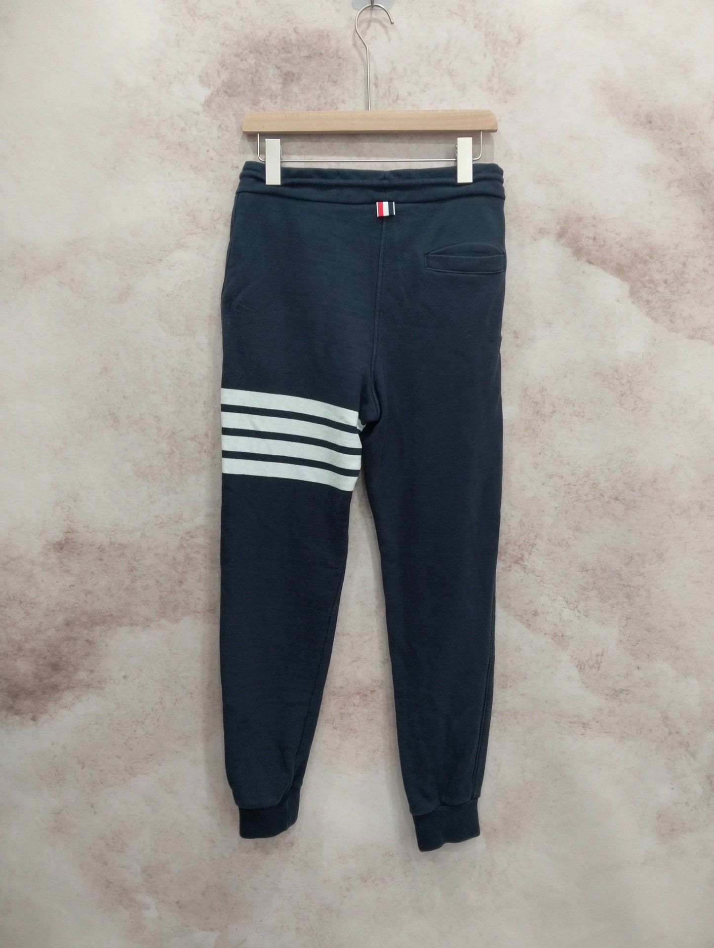 Thom Browne Thom Browne Navy Sweatpants White Stripes Size US 26 / EU 42 - 2 Thumbnail