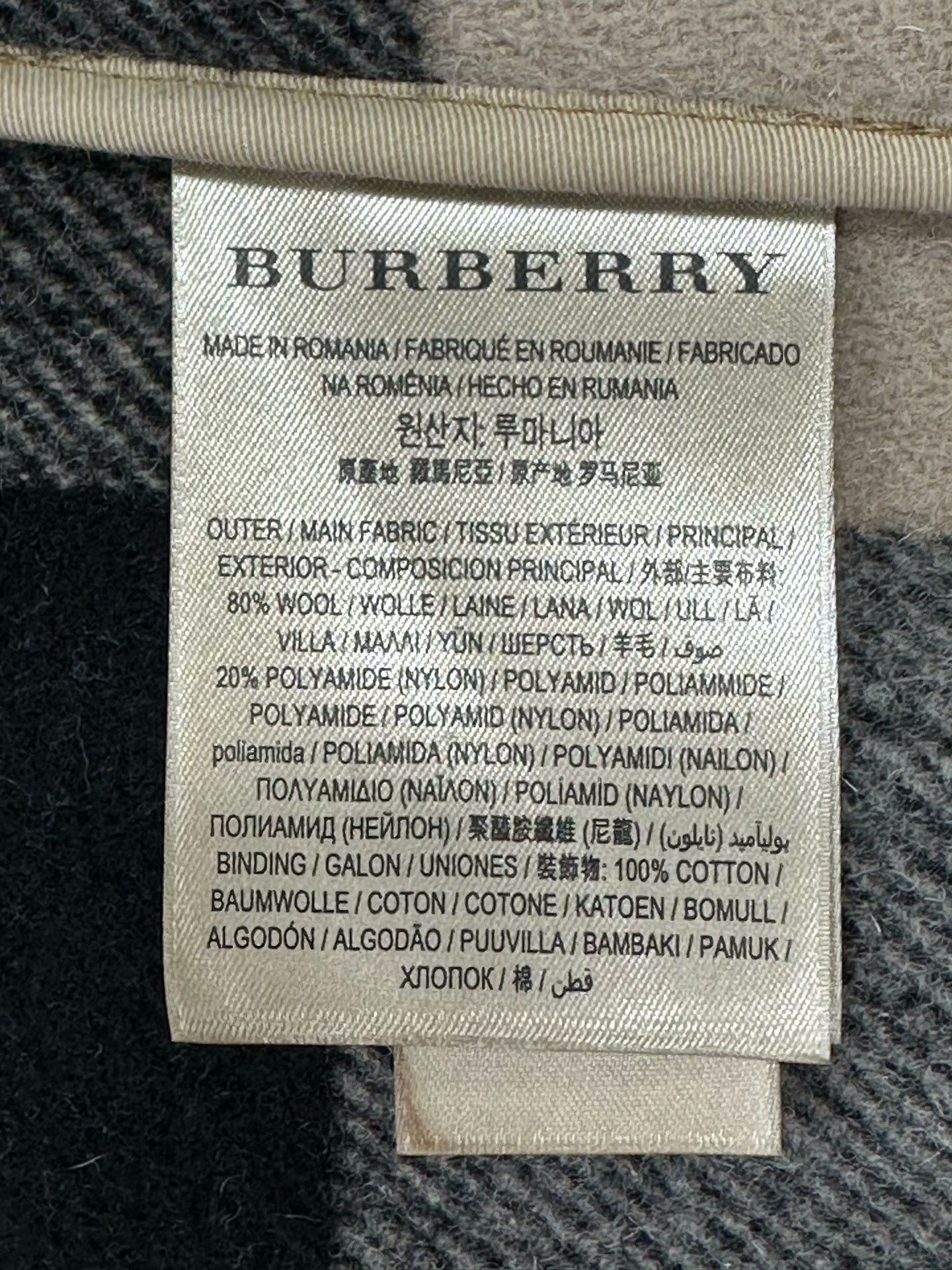 Burberry Burberry Camel Brown Horn Button Coat Size US M / EU 48-50 / 2 - 3 Thumbnail