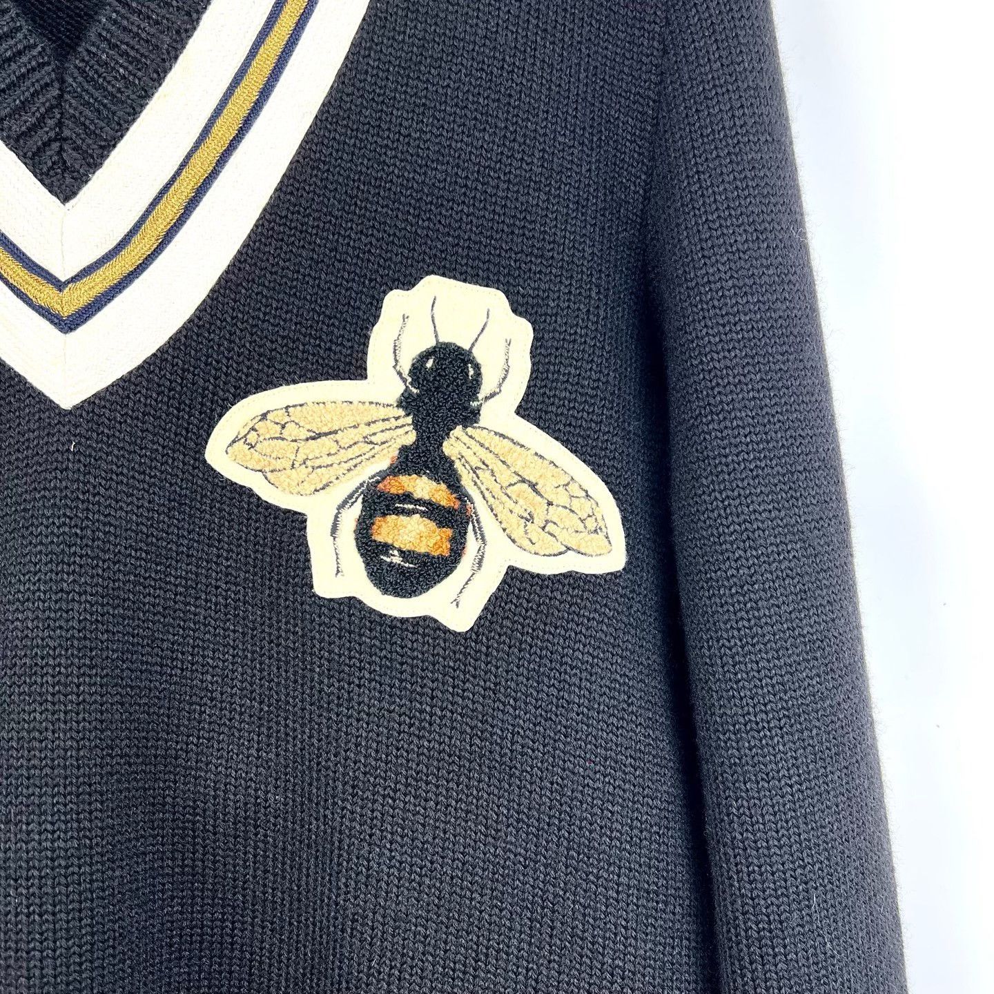 Gucci Gucci Black Bee Embroidery Wool Sweater Size US M / EU 48-50 / 2 - 4 Thumbnail