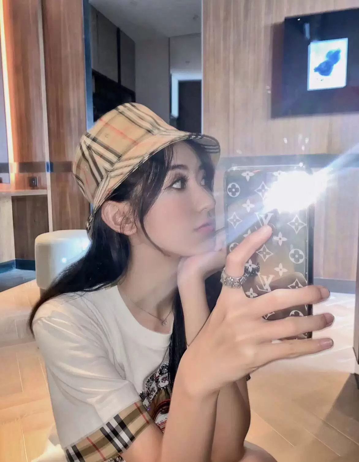 Burberry Burberry Classic Check Bucket Hat Size ONE SIZE - 4 Thumbnail