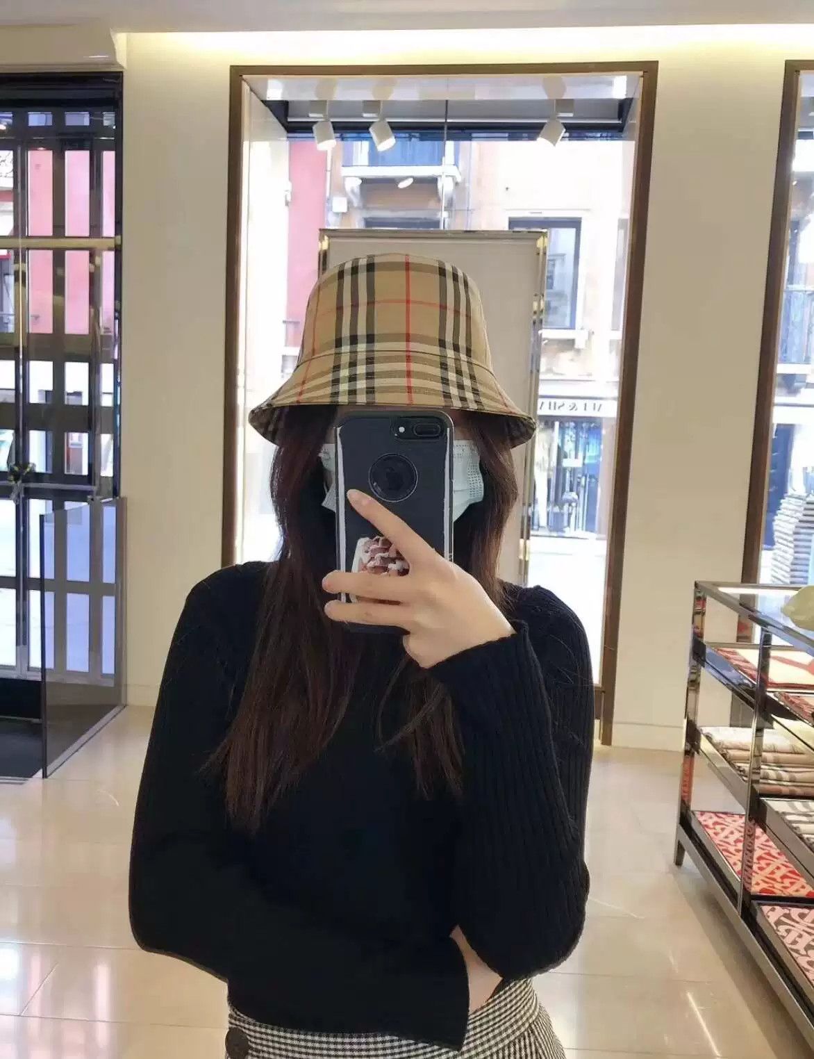 Burberry Burberry Classic Check Bucket Hat Size ONE SIZE - 5 Thumbnail