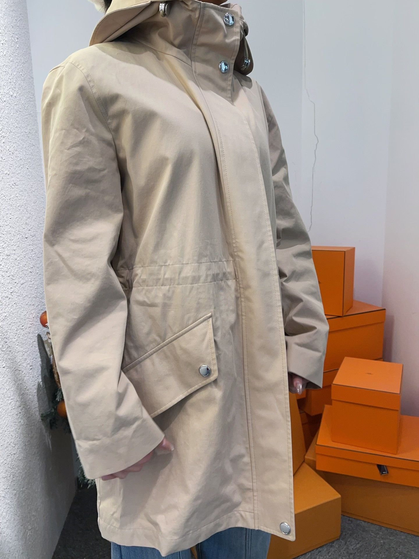 Burberry BBR Beige Modern Hooded Trench Coat Size US XXS / EU 40 - 2 Thumbnail