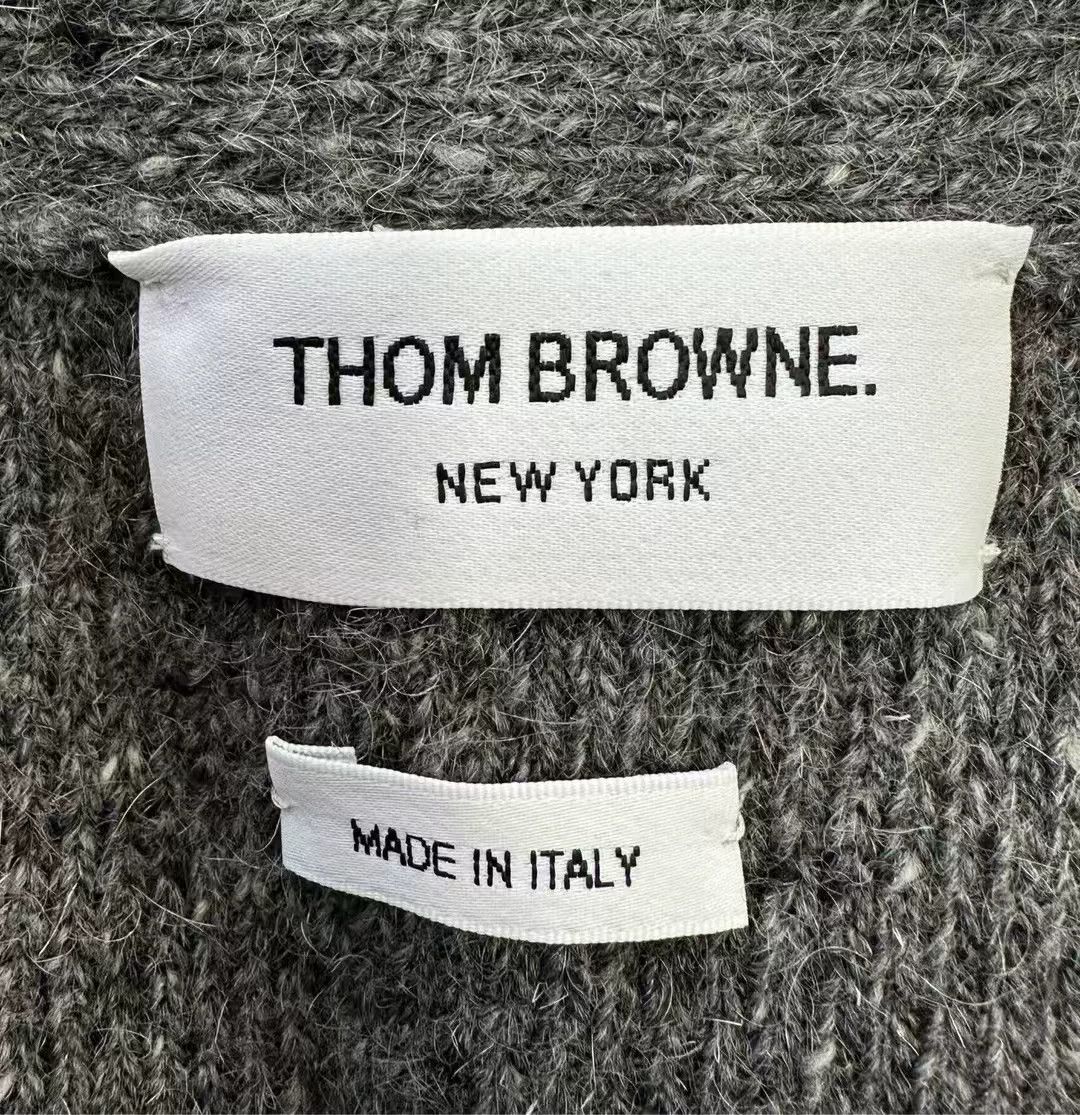 Thom Browne Thom Browne Gray V-Neck Stripe Cardigan Size US XS / EU 42 / 0 - 3 Thumbnail