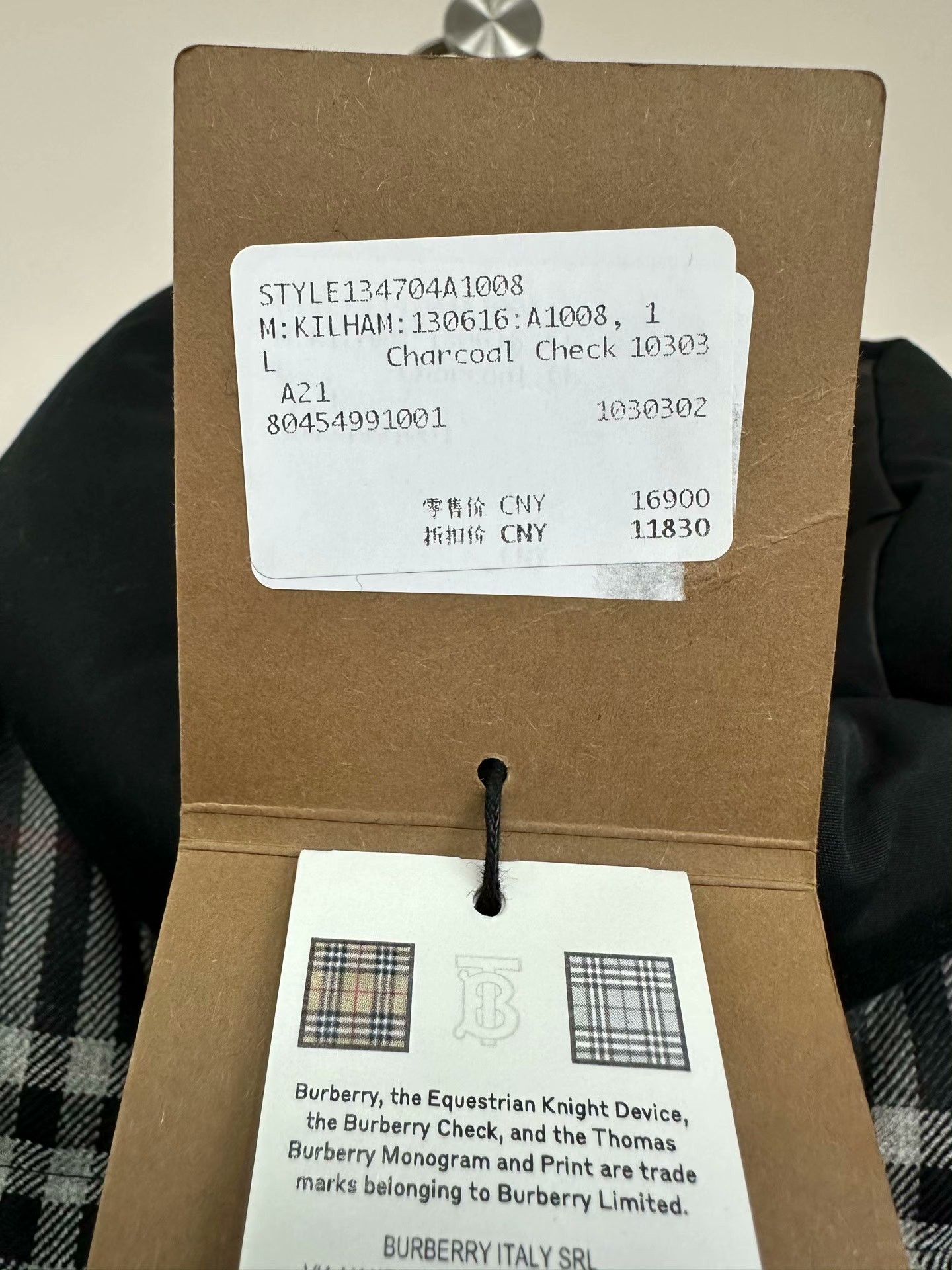 Burberry Burberry Gray-Black Plaid Puffer Jacket L Size US L / EU 52-54 / 3 - 3 Thumbnail