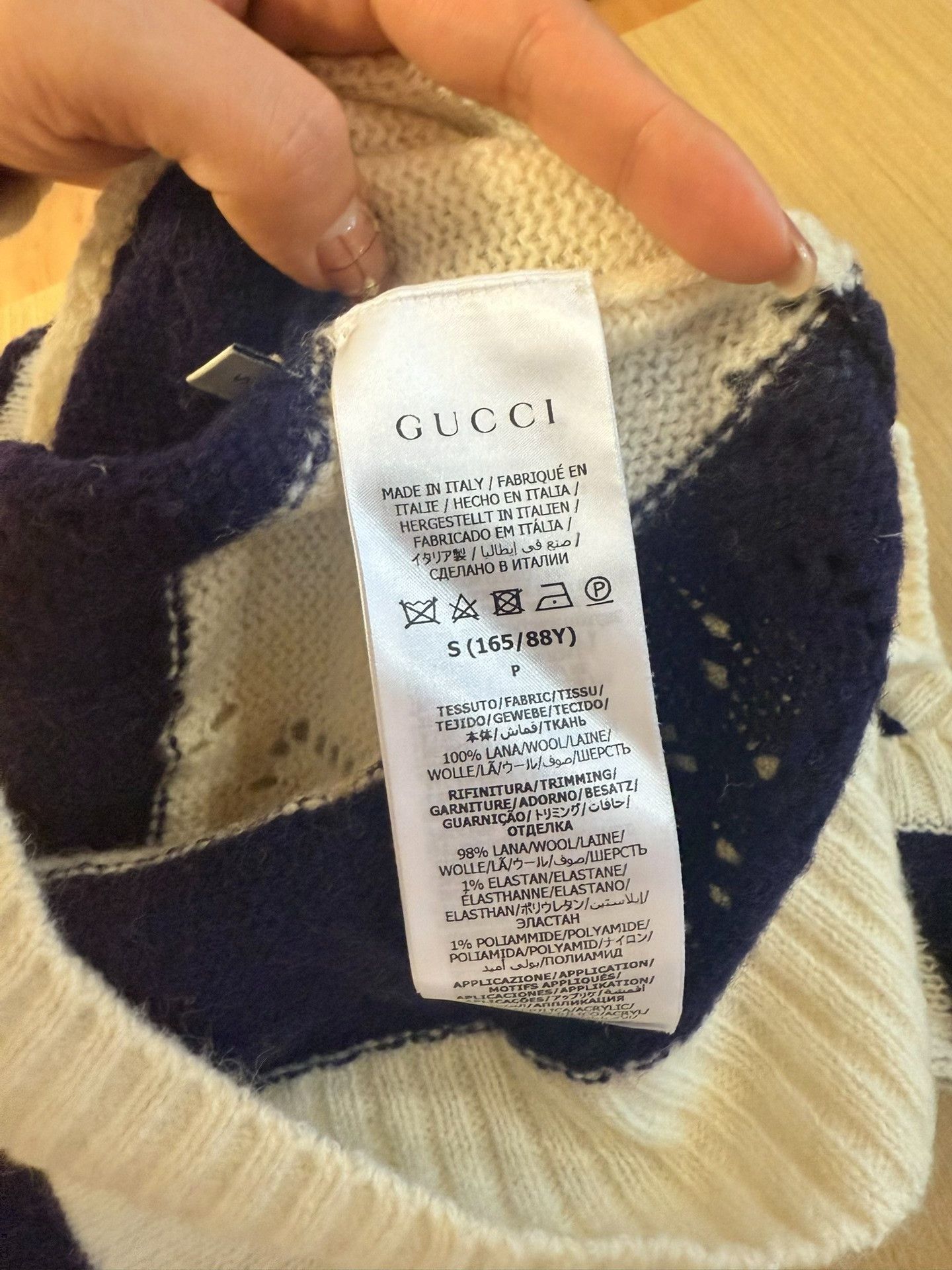 Gucci Gucci Striped Pullover w/ Tiger Roses Size US M / EU 48-50 / 2 - 3 Thumbnail