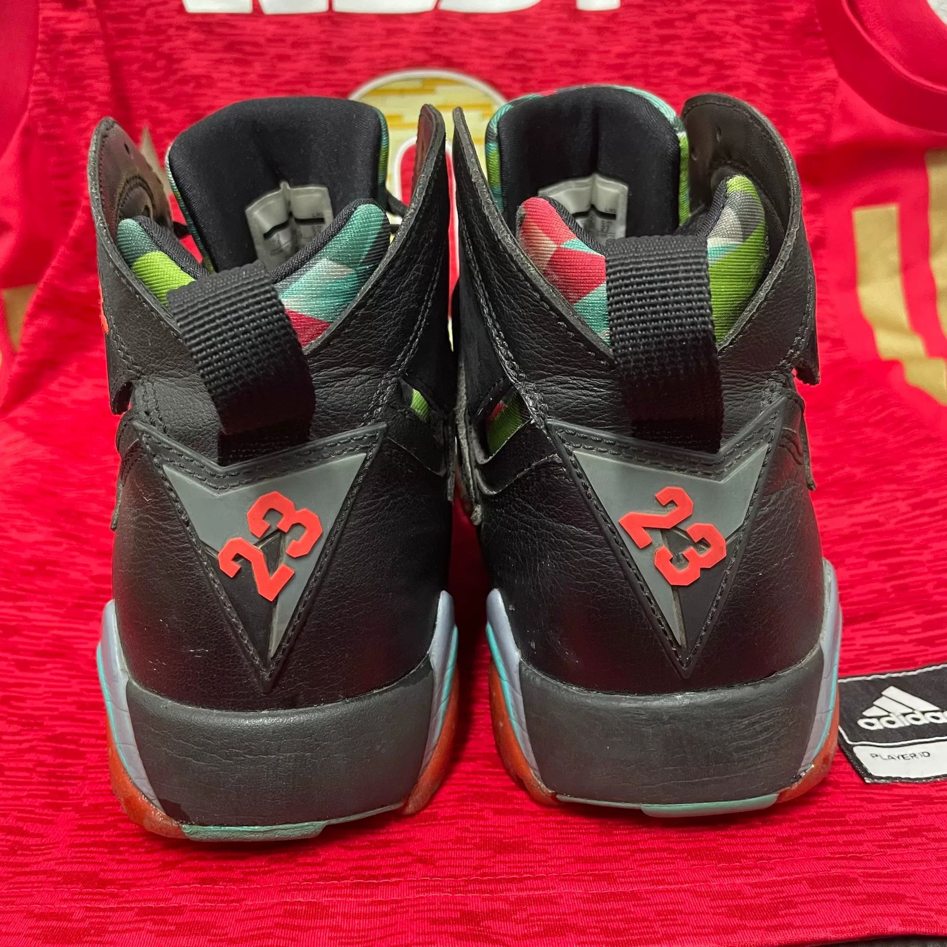 Jordan Brand Jordan Brand AIR JORDAN Black Lowtop Sneakers 9.5 Men Size US 9.5 / EU 42-43 - 6 Thumbnail