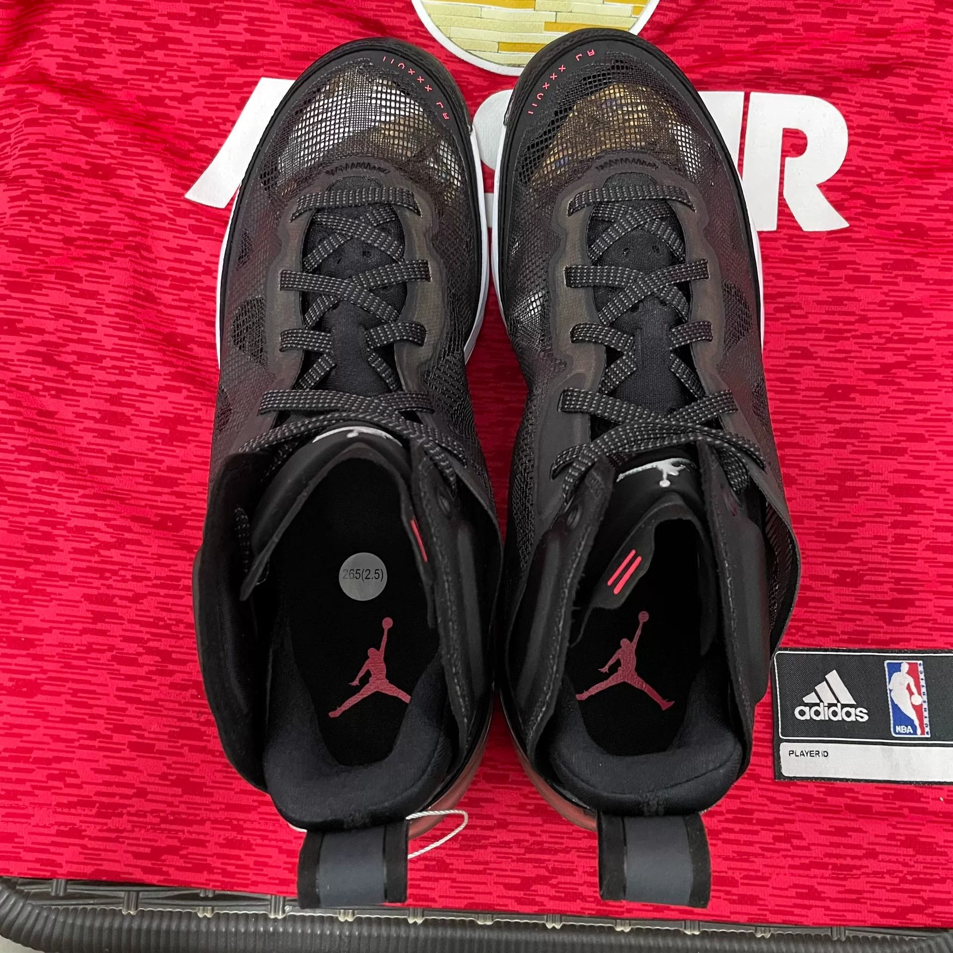 Jordan Brand Jordan Brand AIR JORDAN Black Lowtop Sneakers 9 Men Size US 9 / EU 42 - 7 Thumbnail