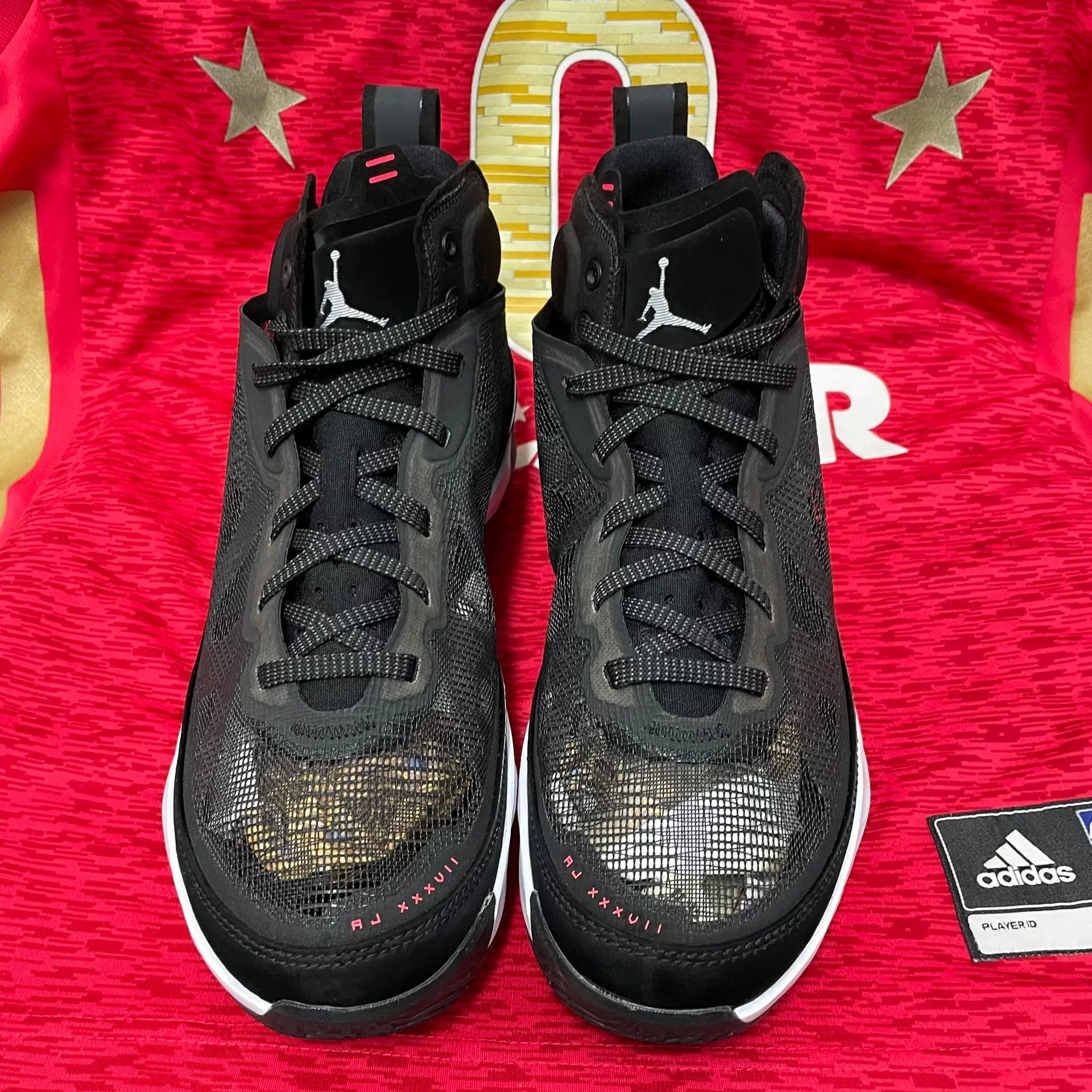 Jordan Brand Jordan Brand AIR JORDAN Black Lowtop Sneakers 9 Men Size US 9 / EU 42 - 2 Thumbnail