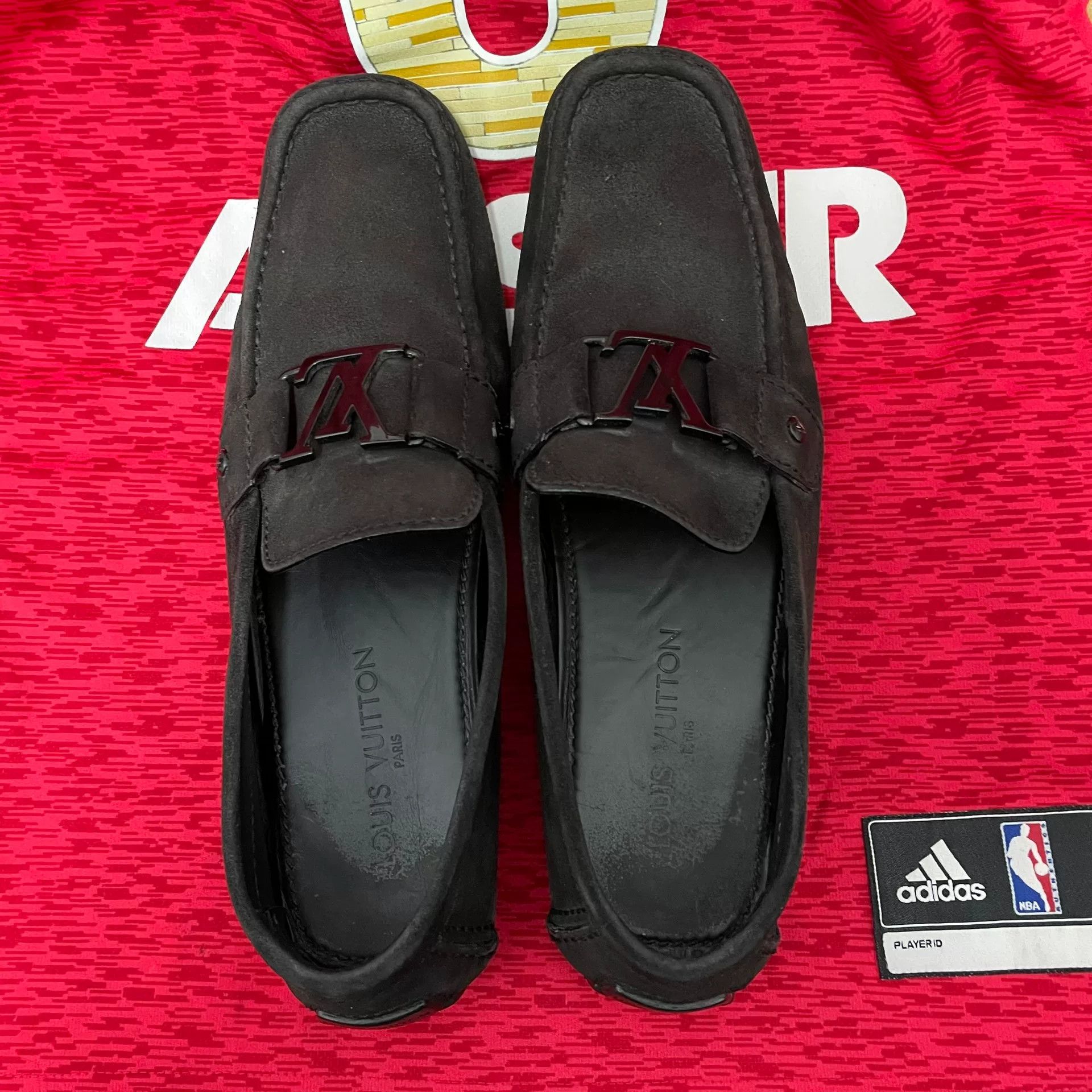 Louis Vuitton Louis Vuitton Black Lowtop Sneakers 9.5 Men Size US 9.5 / EU 42-43 - 7 Thumbnail