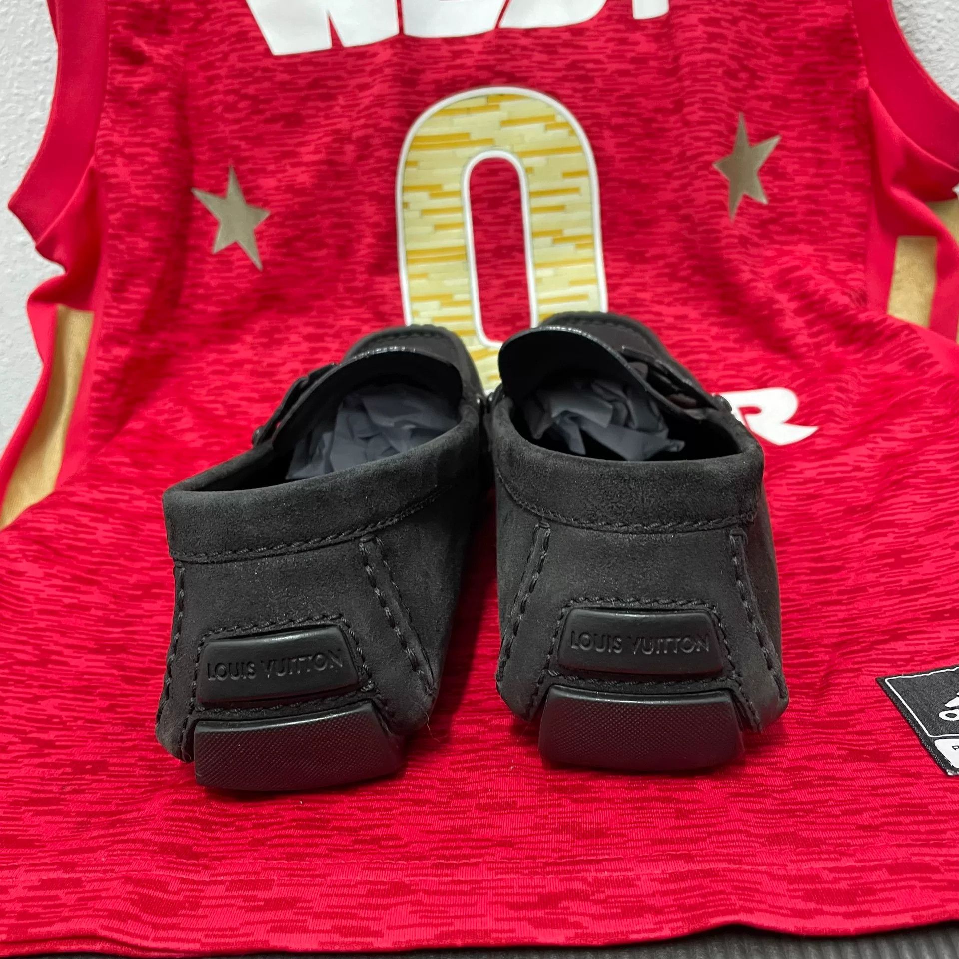 Louis Vuitton Louis Vuitton Black Lowtop Sneakers 9.5 Men Size US 9.5 / EU 42-43 - 6 Thumbnail