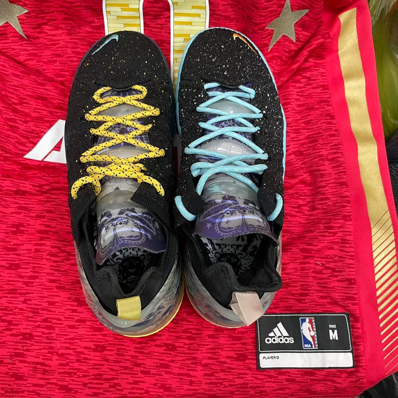 Nike Nike LEBRON Multi Lowtop Sneakers 8 Men Size US 8 / EU 41 - 7 Thumbnail