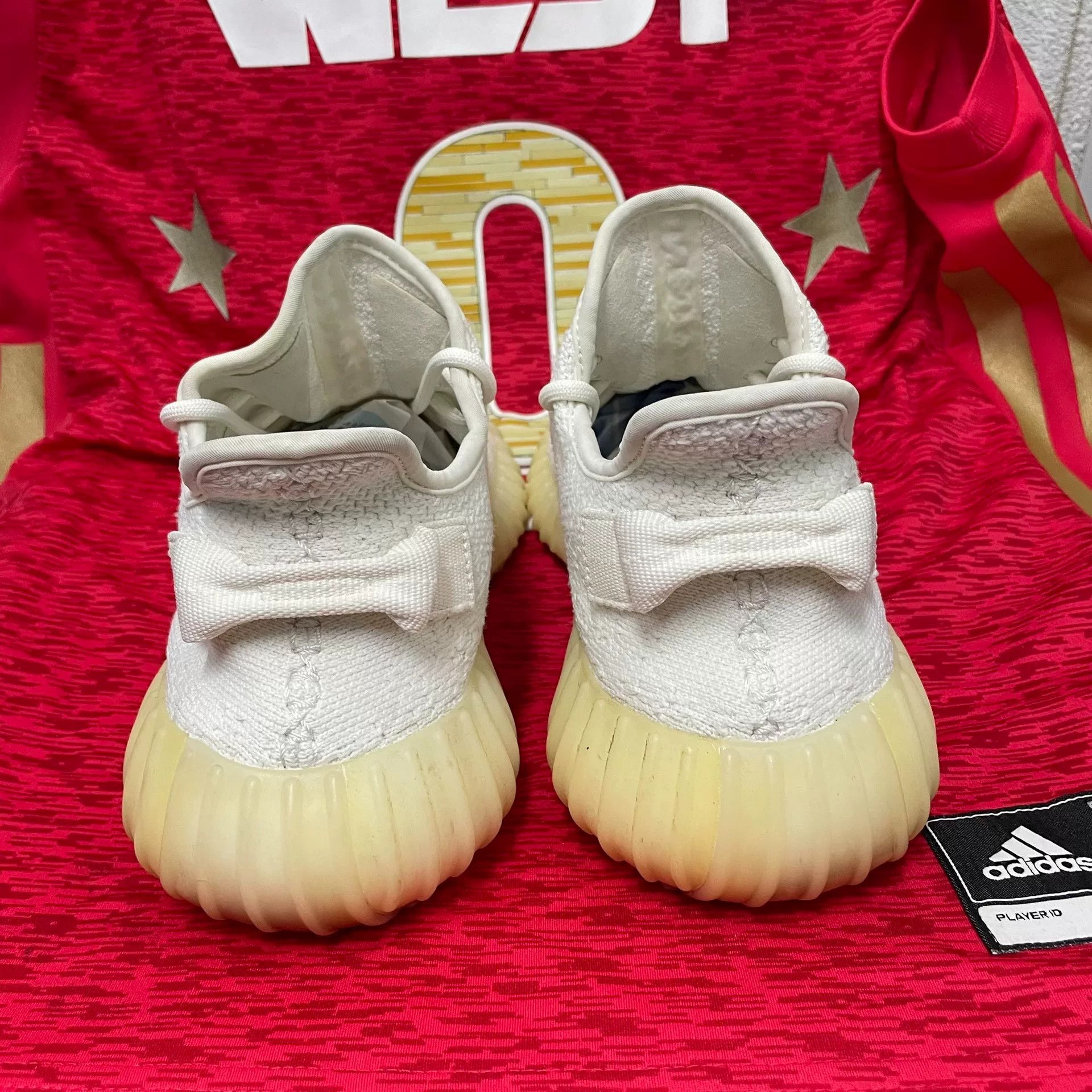 Adidas Adidas YEEZY White Lowtop Sneakers 9 Men Size US 9 / EU 42 - 6 Thumbnail
