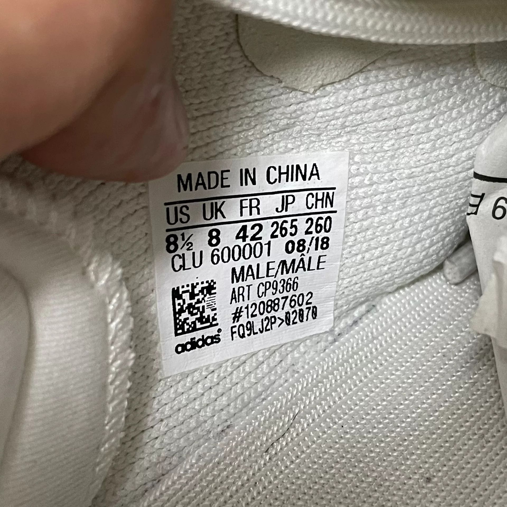 Adidas Adidas YEEZY White Lowtop Sneakers 9 Men Size US 9 / EU 42 - 9 Thumbnail