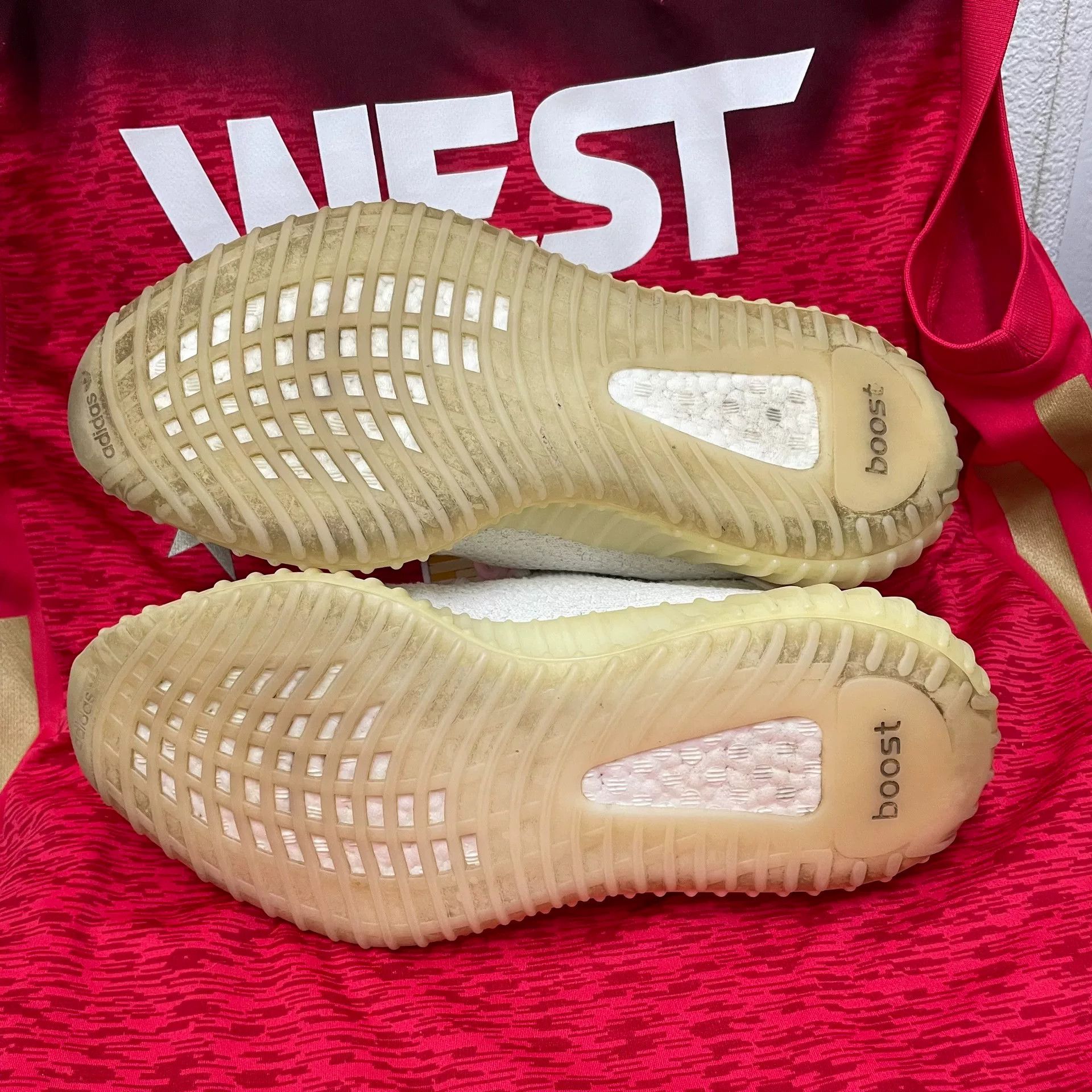 Adidas Adidas YEEZY White Lowtop Sneakers 9 Men Size US 9 / EU 42 - 8 Thumbnail