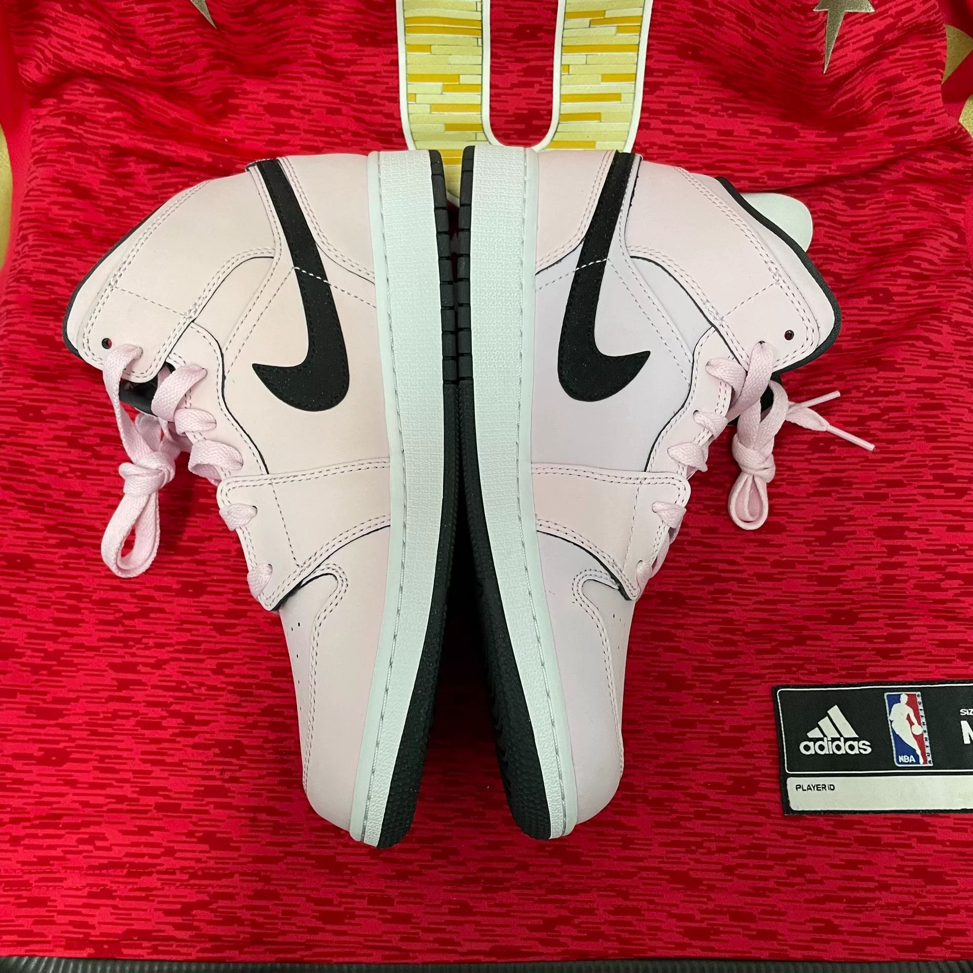 Jordan Brand Jordan Brand AIR JORDAN Pink Lowtop Sneakers 7 Men Size US 7 / EU 40 - 3 Thumbnail