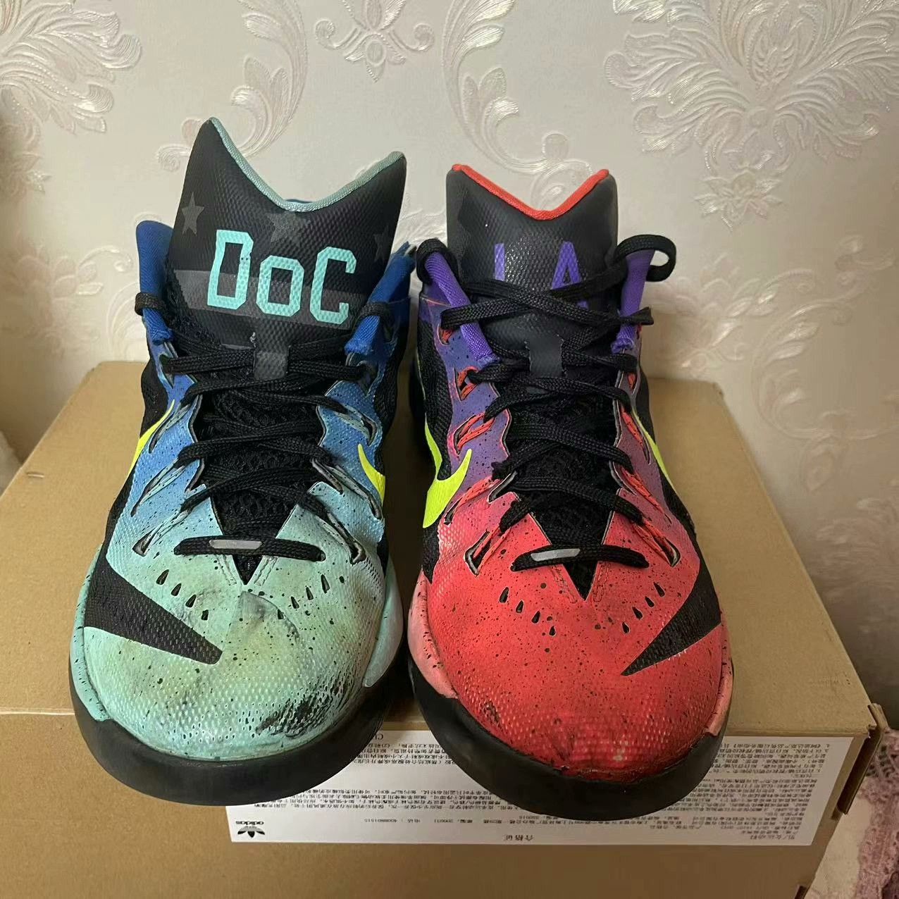 Nike Nike DUNK Rainbow Multi Lowtop Sneakers 10 Men Size US 10 / EU 43 - 2 Thumbnail