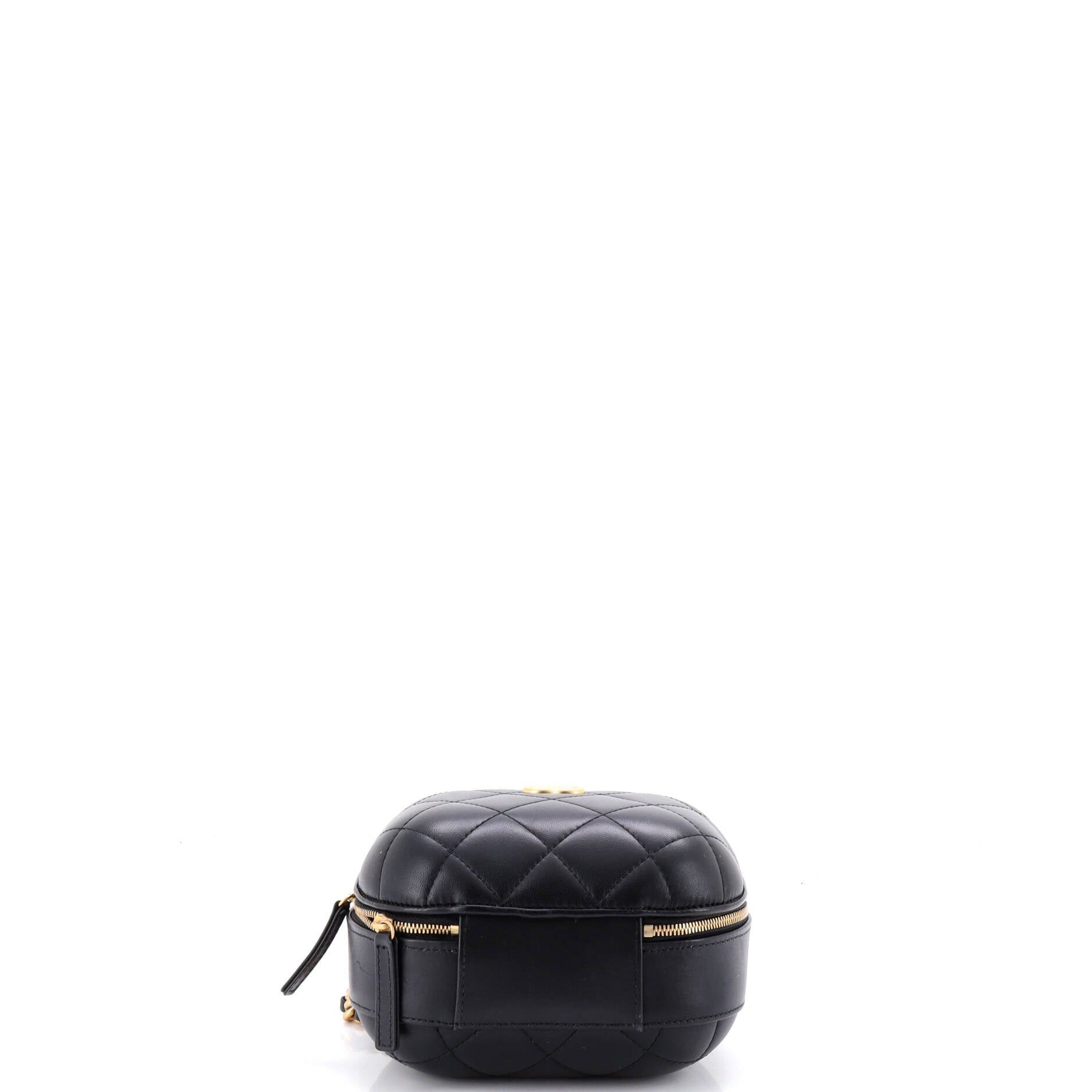 Chanel CC Bubble Top Handle Vanity Case with Chain Size ONE SIZE - 4 Thumbnail