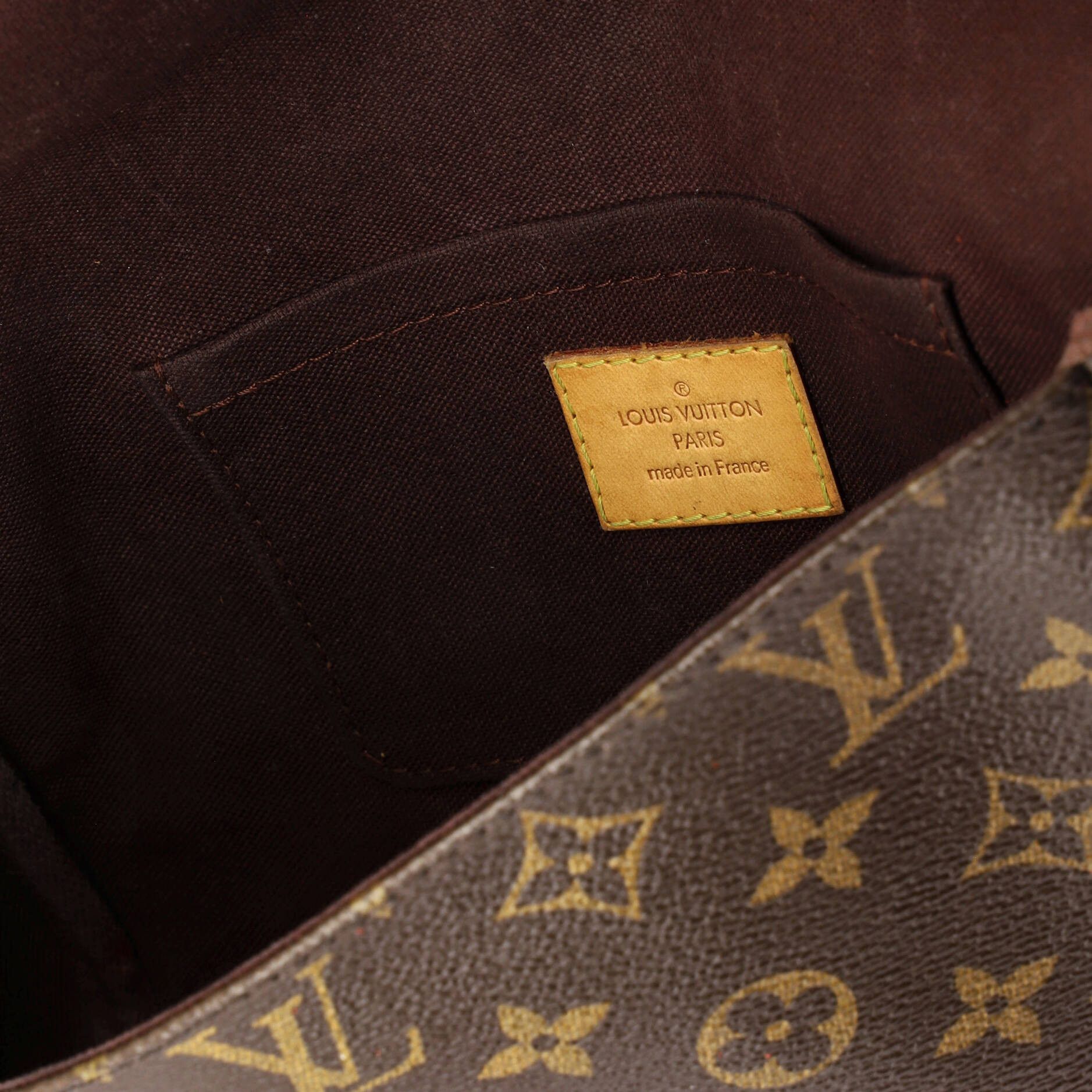Louis Vuitton Favorite Handbag Size ONE SIZE - 6 Thumbnail