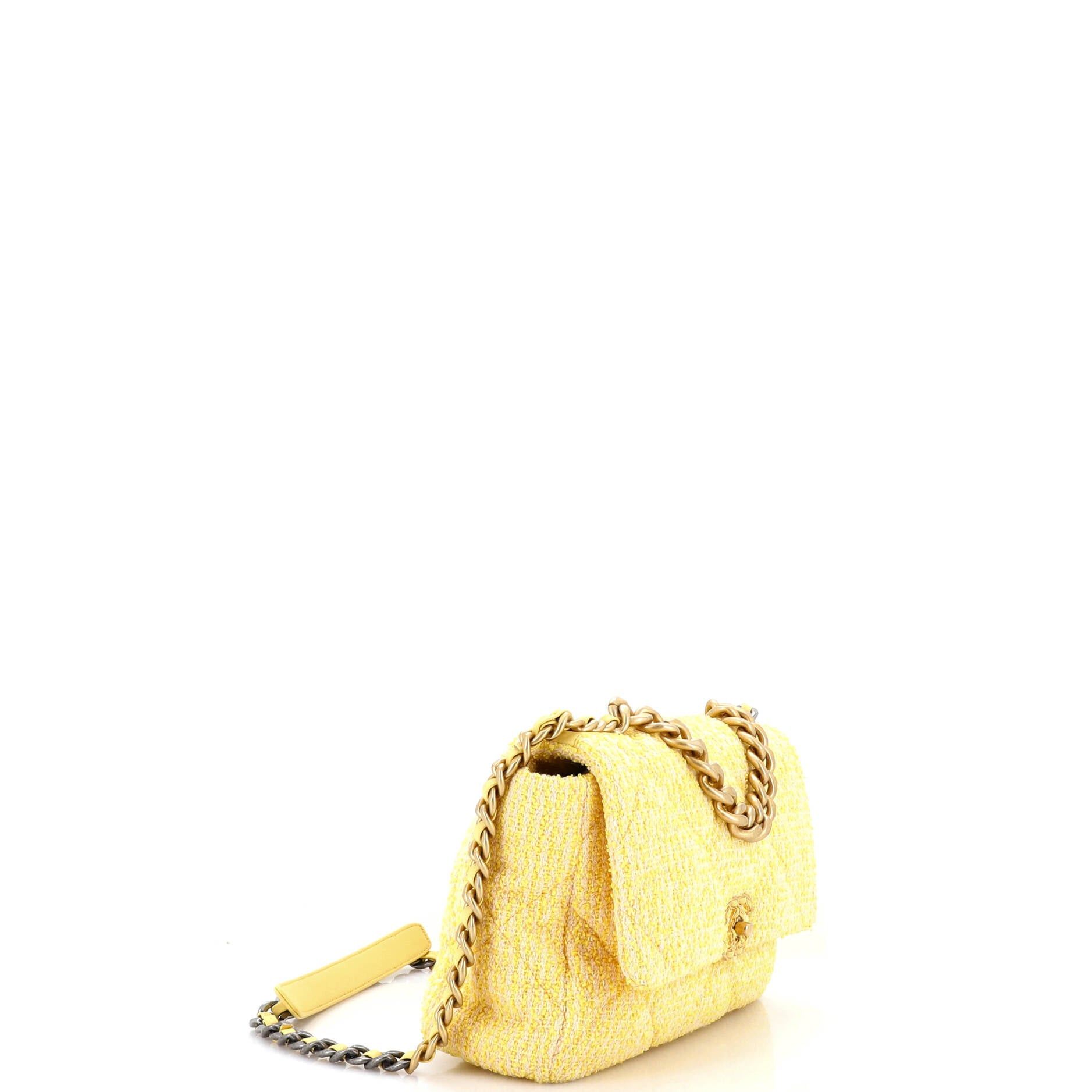 Chanel 19 Flap Bag Size ONE SIZE - 2 Thumbnail
