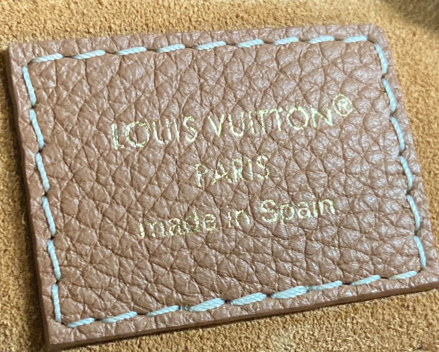 Louis Vuitton Low Key Messenger Bag Size ONE SIZE - 9 Thumbnail