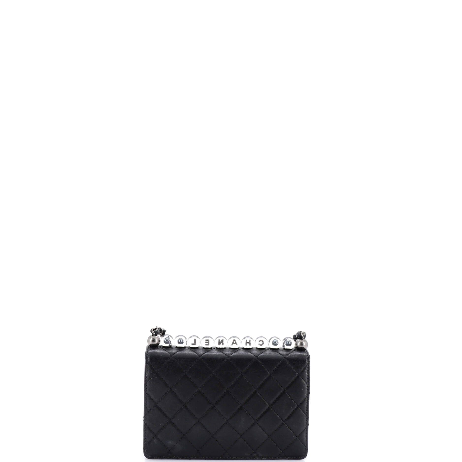 Chanel Chic Pearls Flap Bag Size ONE SIZE - 4 Thumbnail