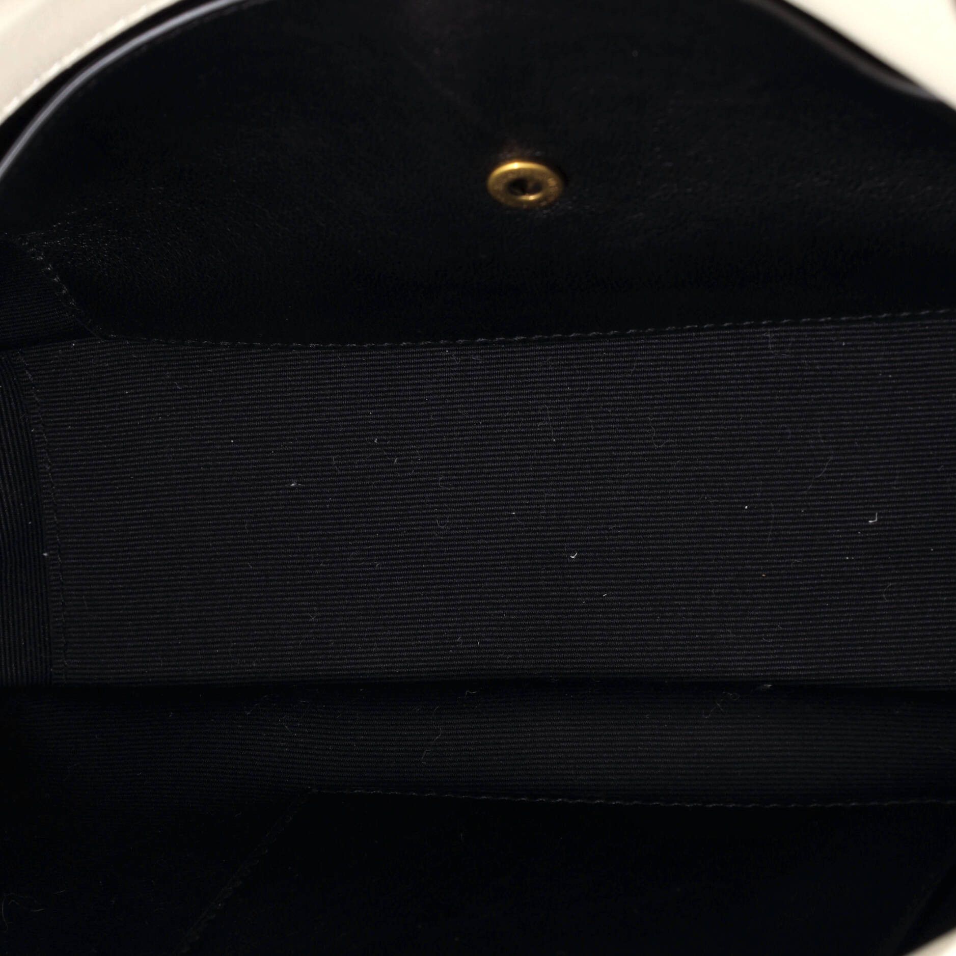 Saint Laurent Paris Loulou NM Shoulder Bag Size ONE SIZE - 6 Thumbnail