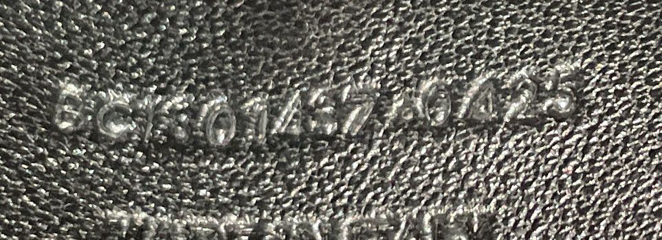 Saint Laurent Paris Loulou NM Shoulder Bag Size ONE SIZE - 8 Thumbnail