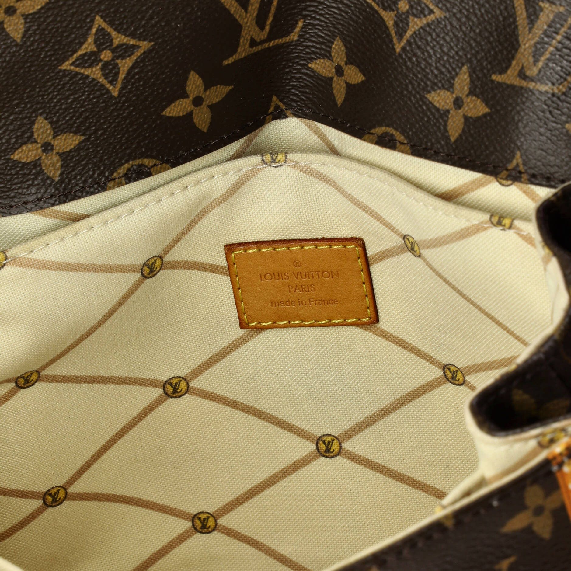 Louis Vuitton Pochette Metis Size ONE SIZE - 6 Thumbnail