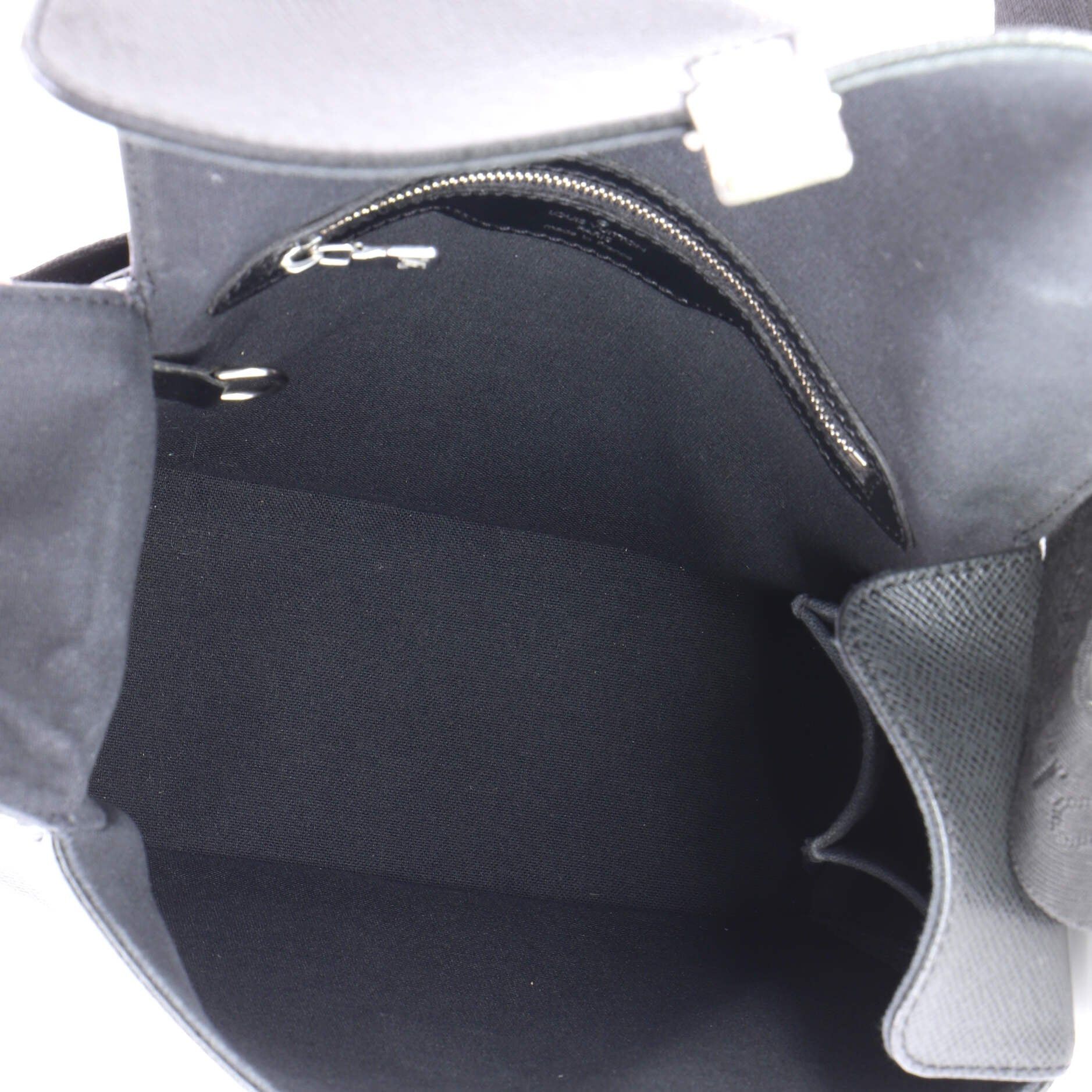 Louis Vuitton Yaranga Messenger Bag Size ONE SIZE - 5 Thumbnail