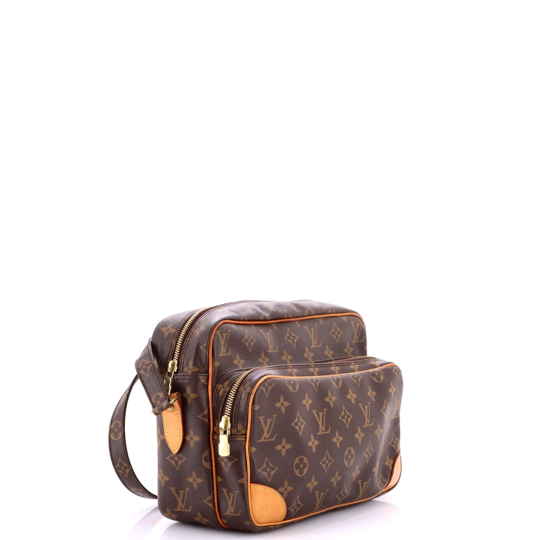 Louis Vuitton Nil Messenger Bag Size ONE SIZE - 2 Thumbnail