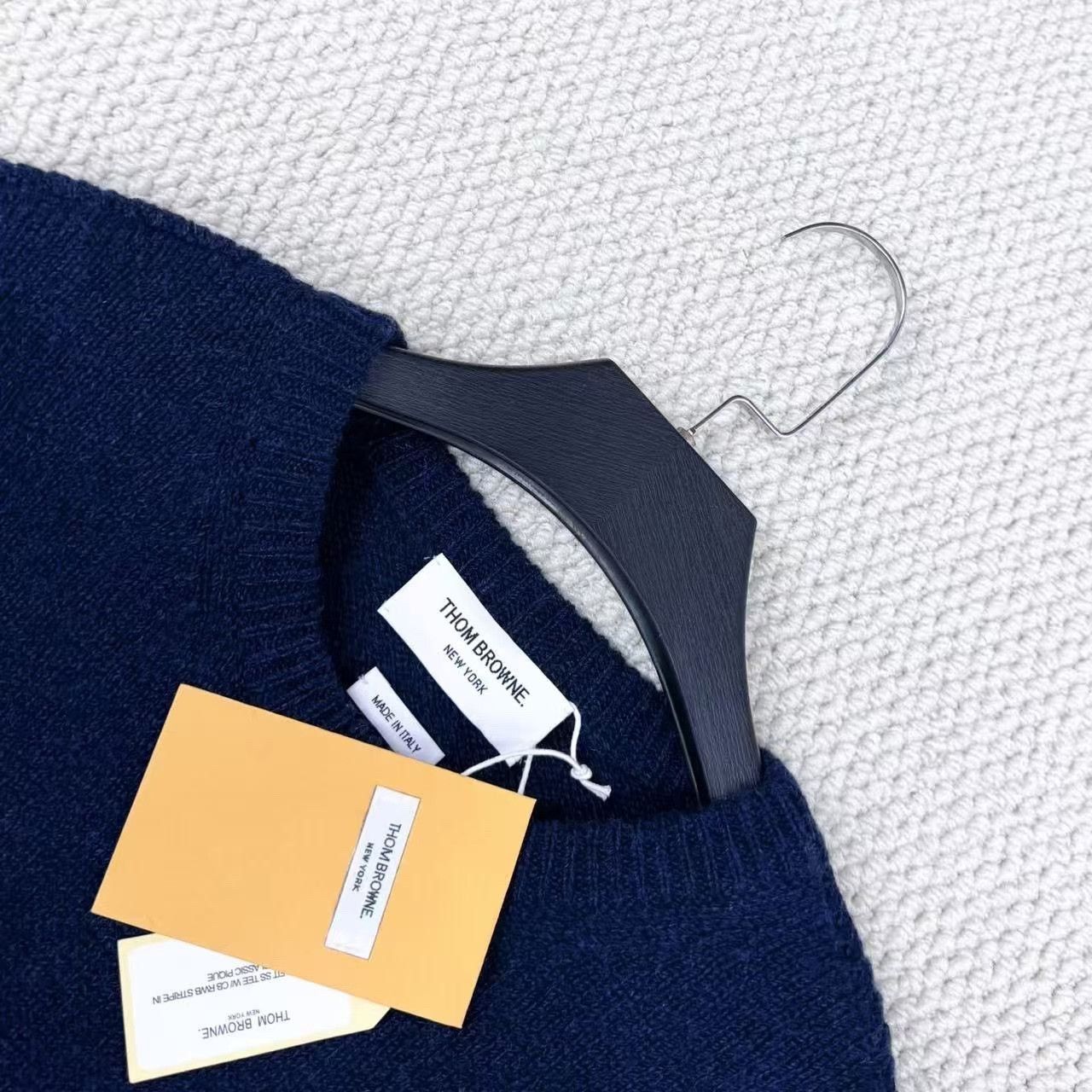 Thom Browne Thom Browne Navy Knit Sweater W/ Stripe Trim Size US XL / EU 56 / 4 - 3 Thumbnail
