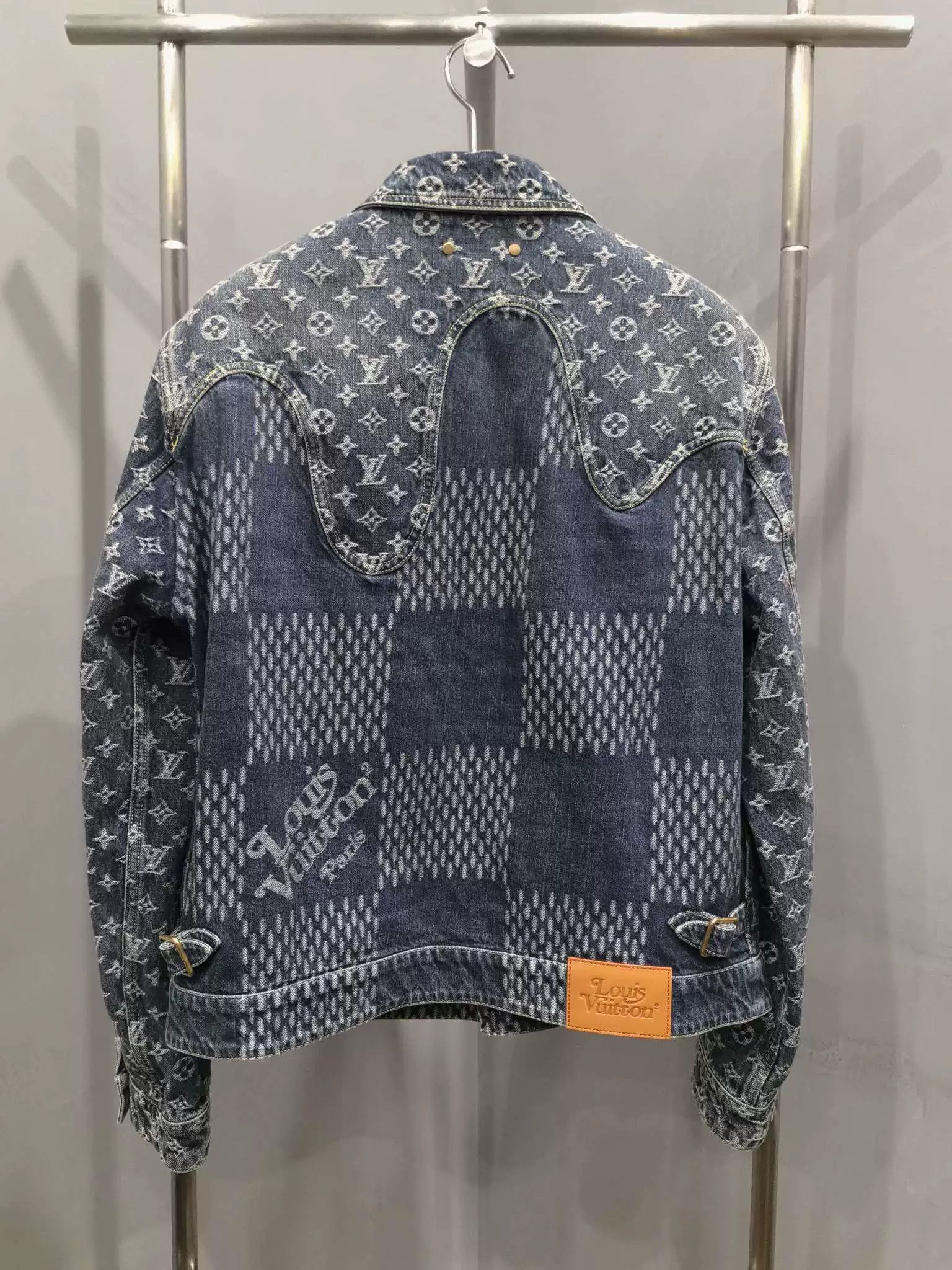 Louis Vuitton Louis Vuitton Nigo Blue Monogram Denim Jacket Size US M / EU 48-50 / 2 - 3 Thumbnail