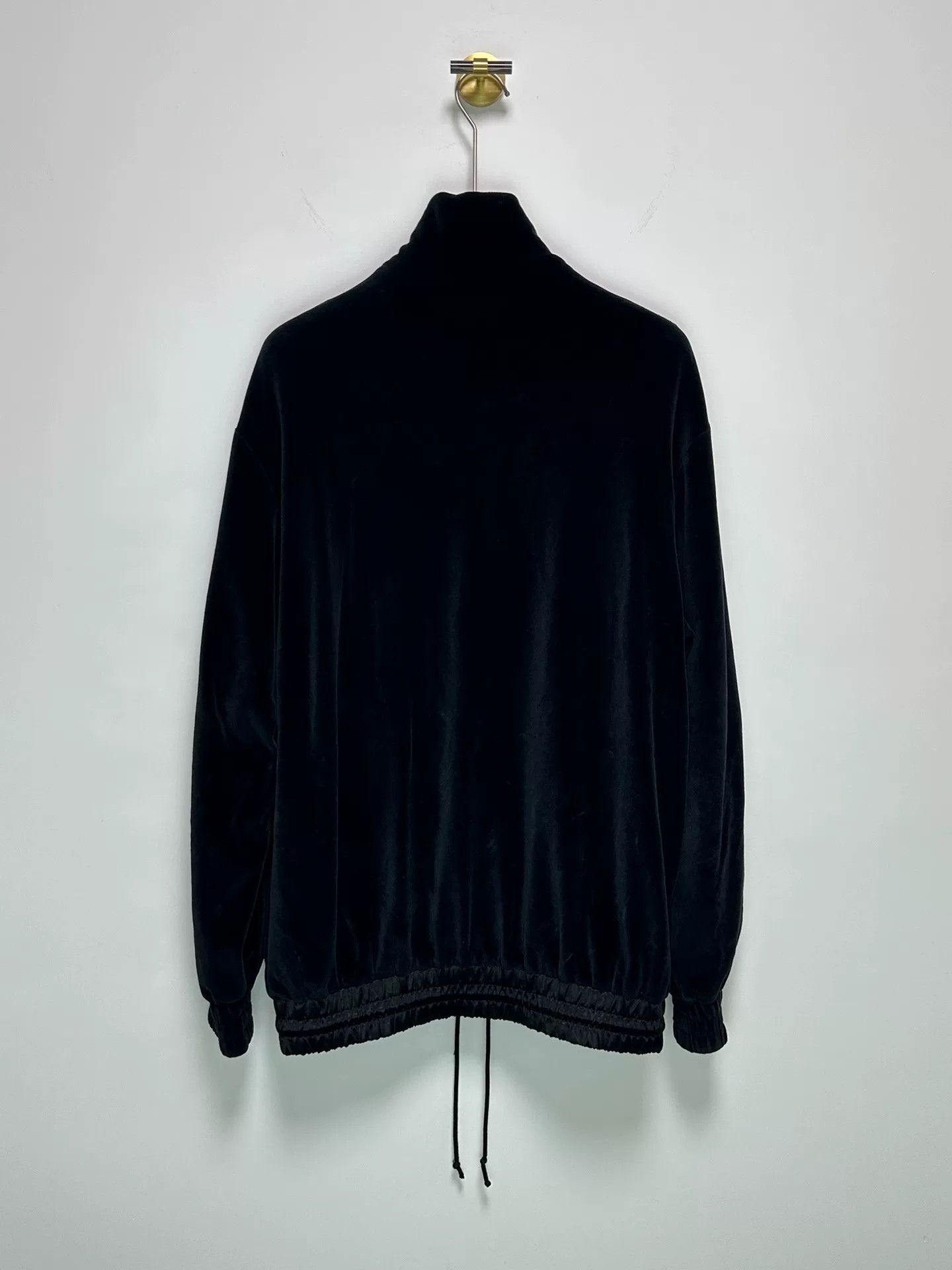 Gucci Gucci Black Velvet Embroidered Logo Jacket Size US M / EU 48-50 / 2 - 2 Thumbnail
