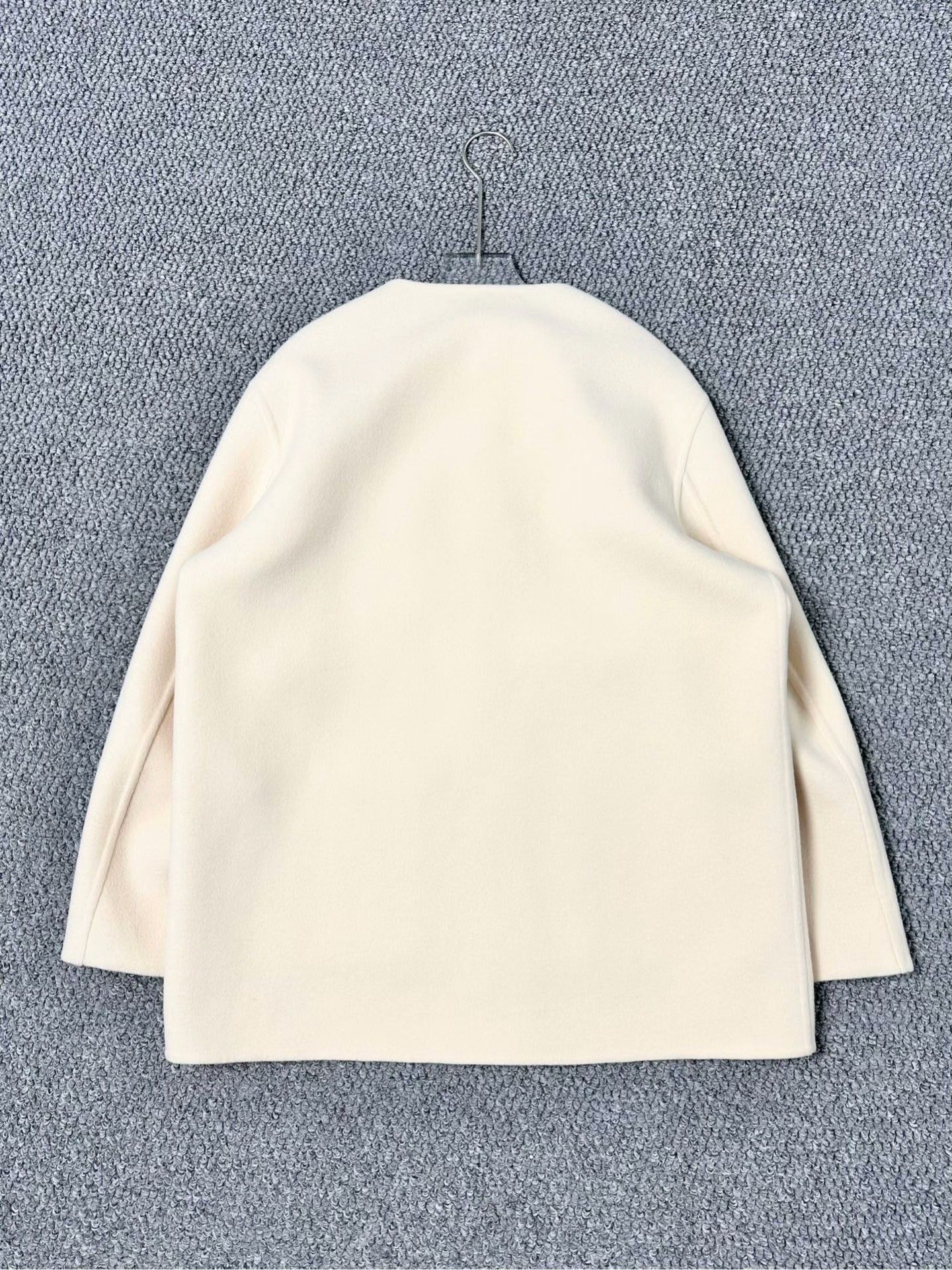 Gucci Gucci Cream Single-Breasted Cashmere Jacket Size US XXS / EU 40 - 2 Thumbnail