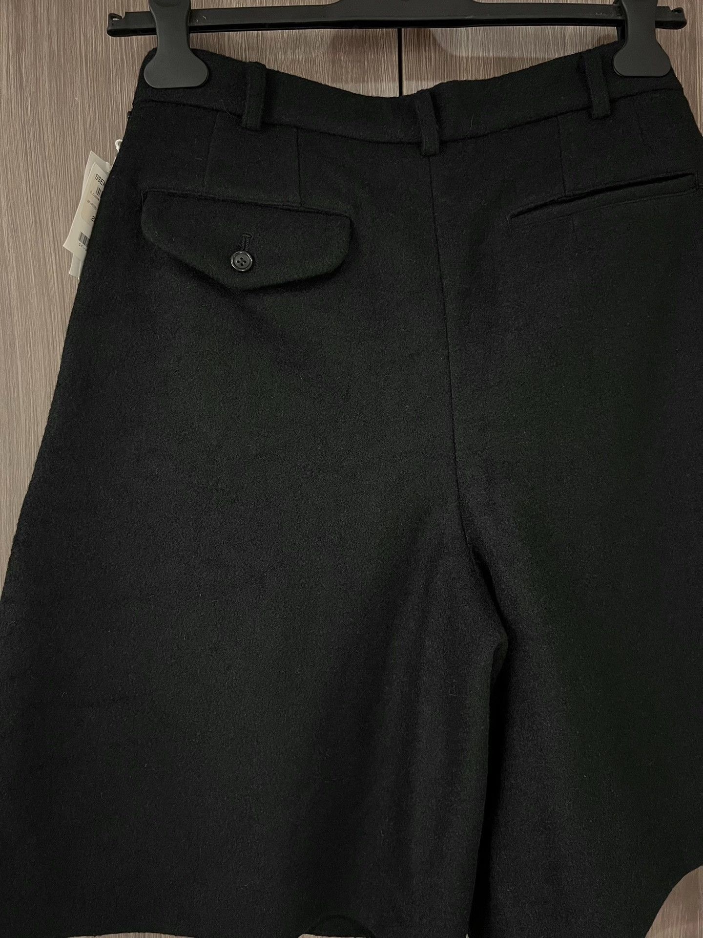 Comme des Garcons Comme des Garçons Wool Loose Tailored Shorts Size US 32 / EU 48 - 7 Thumbnail