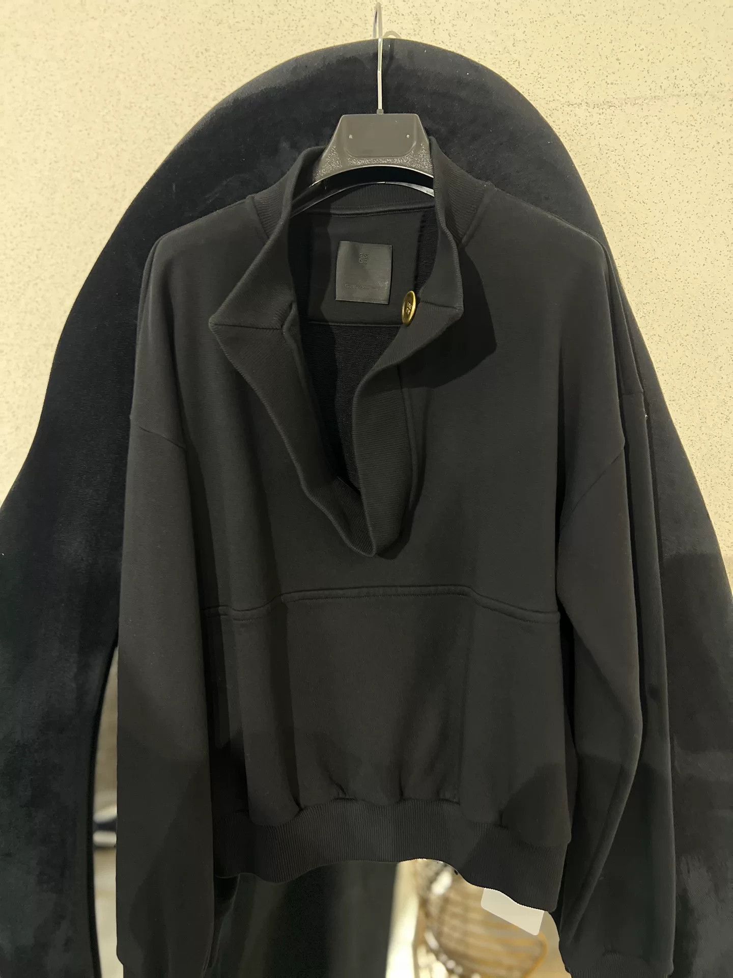 Givenchy Givenchy Black Gold Button Sweatshirt Size US M / EU 48-50 / 2 - 3 Thumbnail