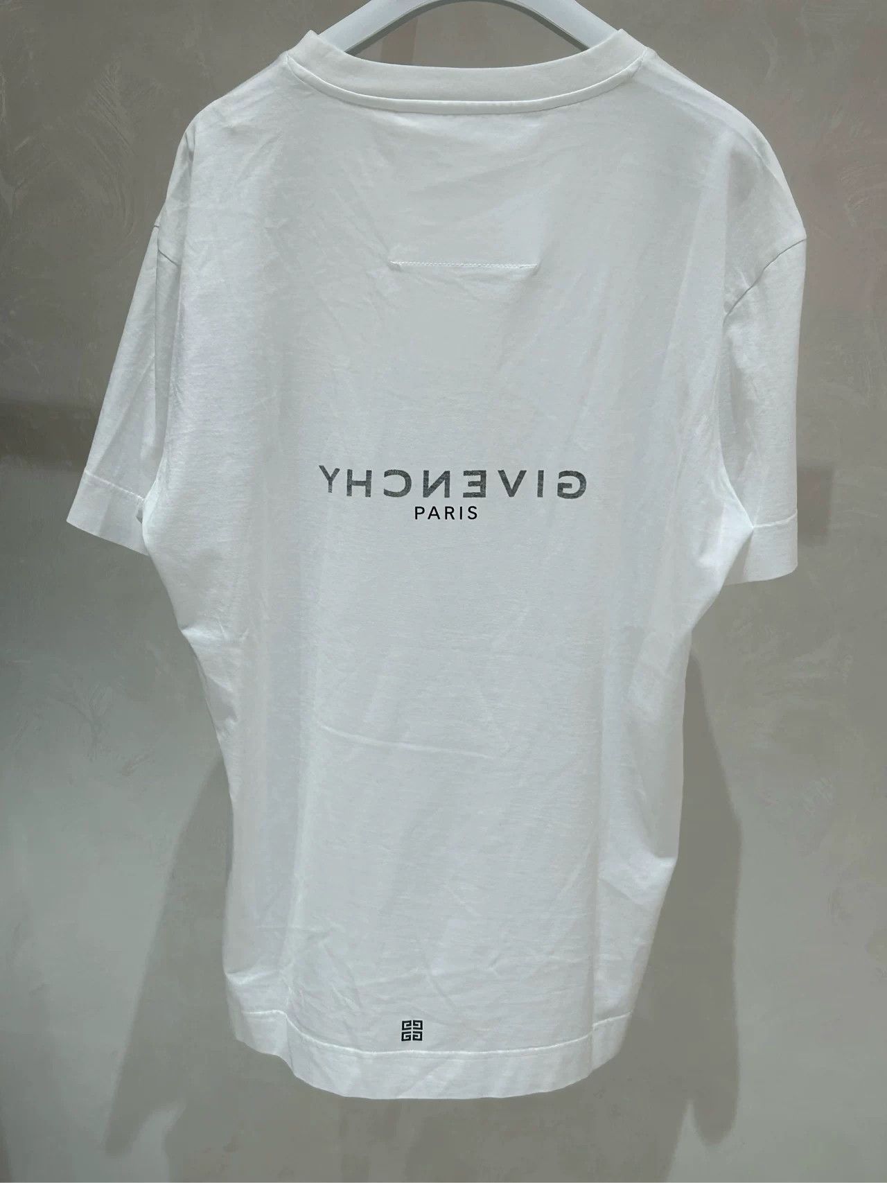 Givenchy Givenchy White Short-Sleeve T-Shirt XL Size US XL / EU 56 / 4 - 2 Thumbnail