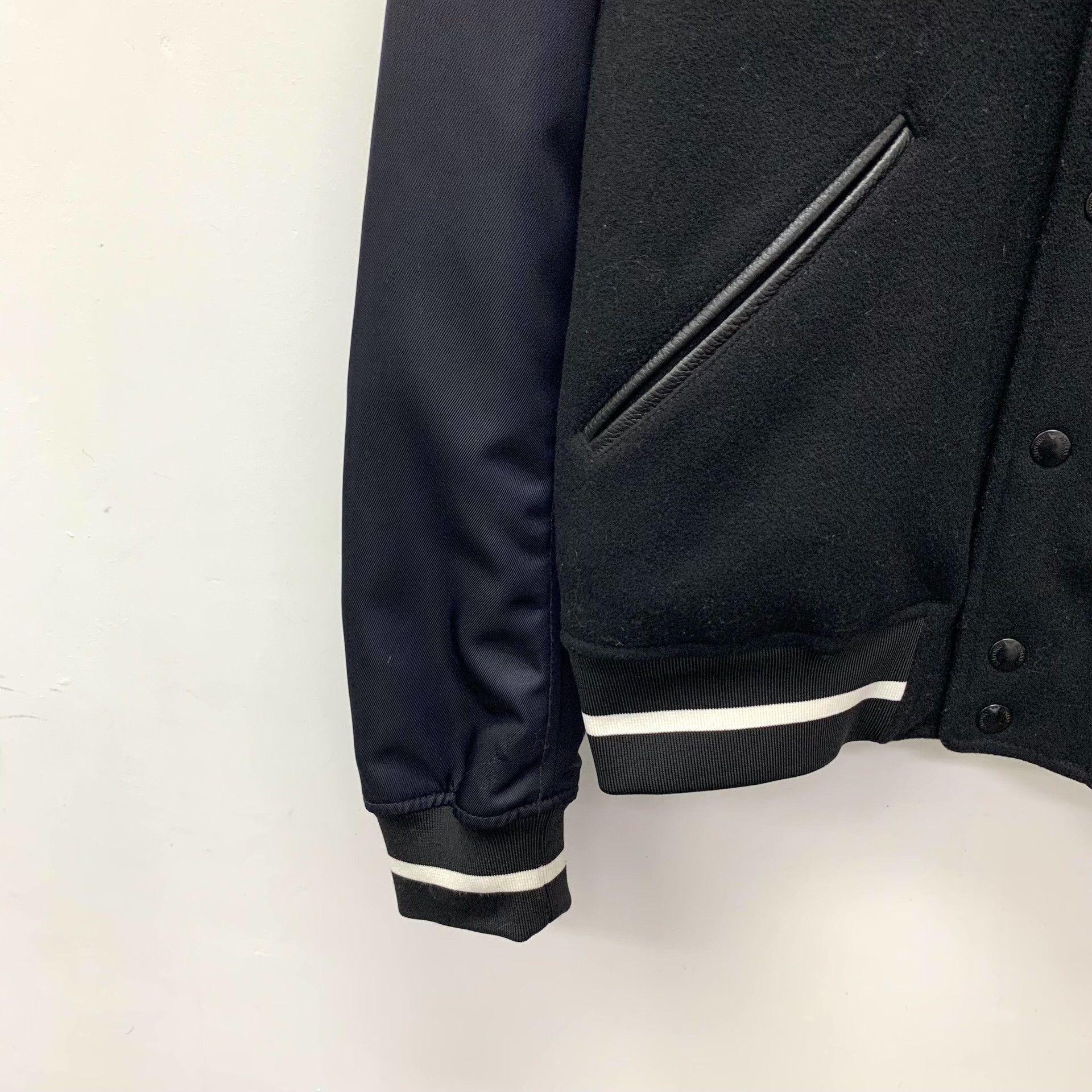 Armani Armani Black Leather Wool Baseball Jacket Size US M / EU 48-50 / 2 - 4 Thumbnail