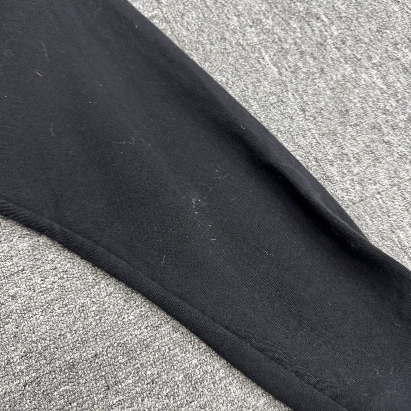 Givenchy Givenchy Distressed Print Black Sweatshirt Size US XL / EU 56 / 4 - 7 Thumbnail