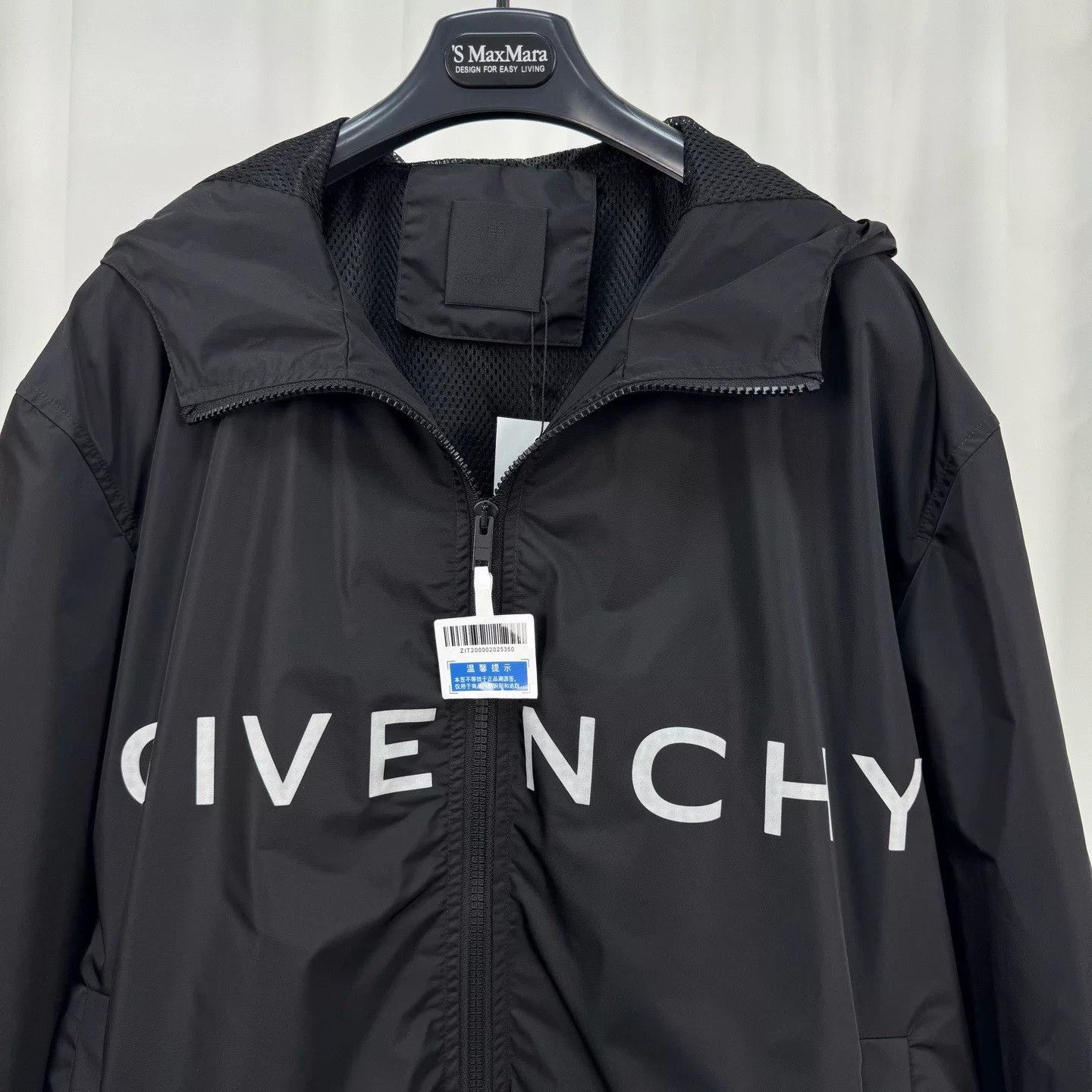 Givenchy Givenchy Black Windbreaker with White Print Size US L / EU 52-54 / 3 - 3 Thumbnail