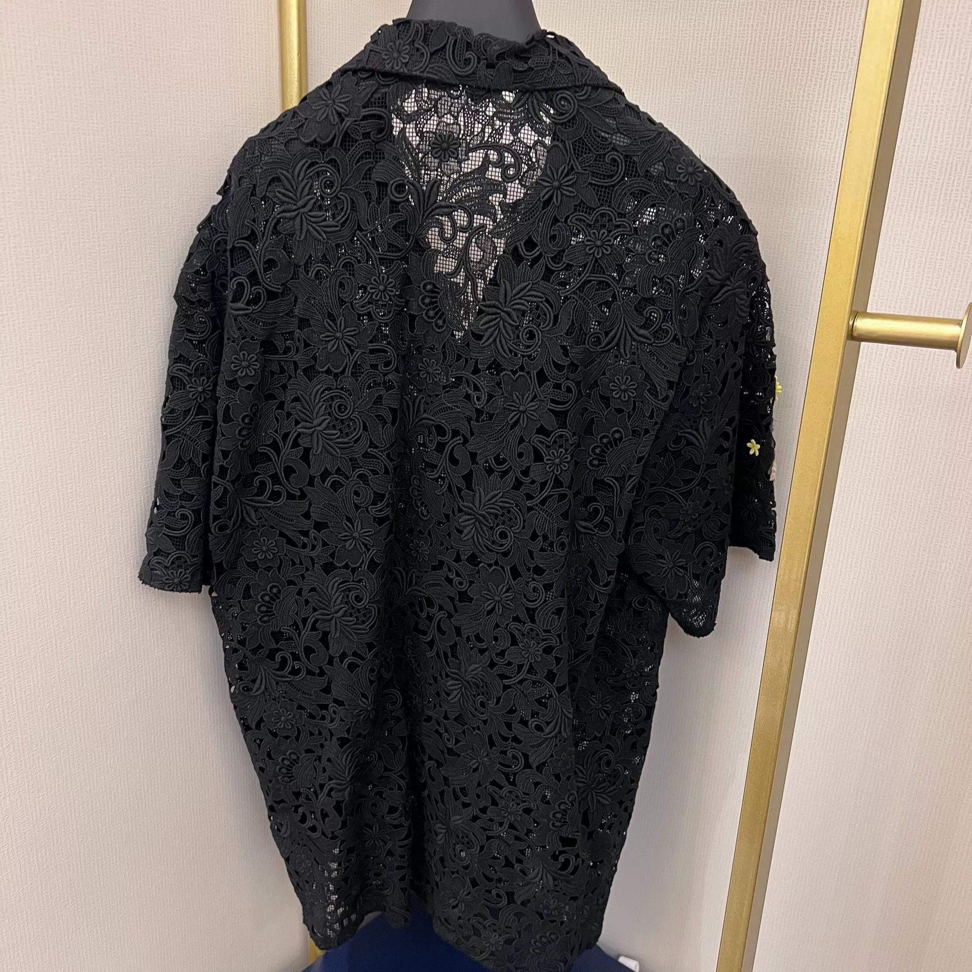 Valentino Valentino Floral Embroidery Short-Sleeve Shirt Size US M / EU 48-50 / 2 - 5 Thumbnail