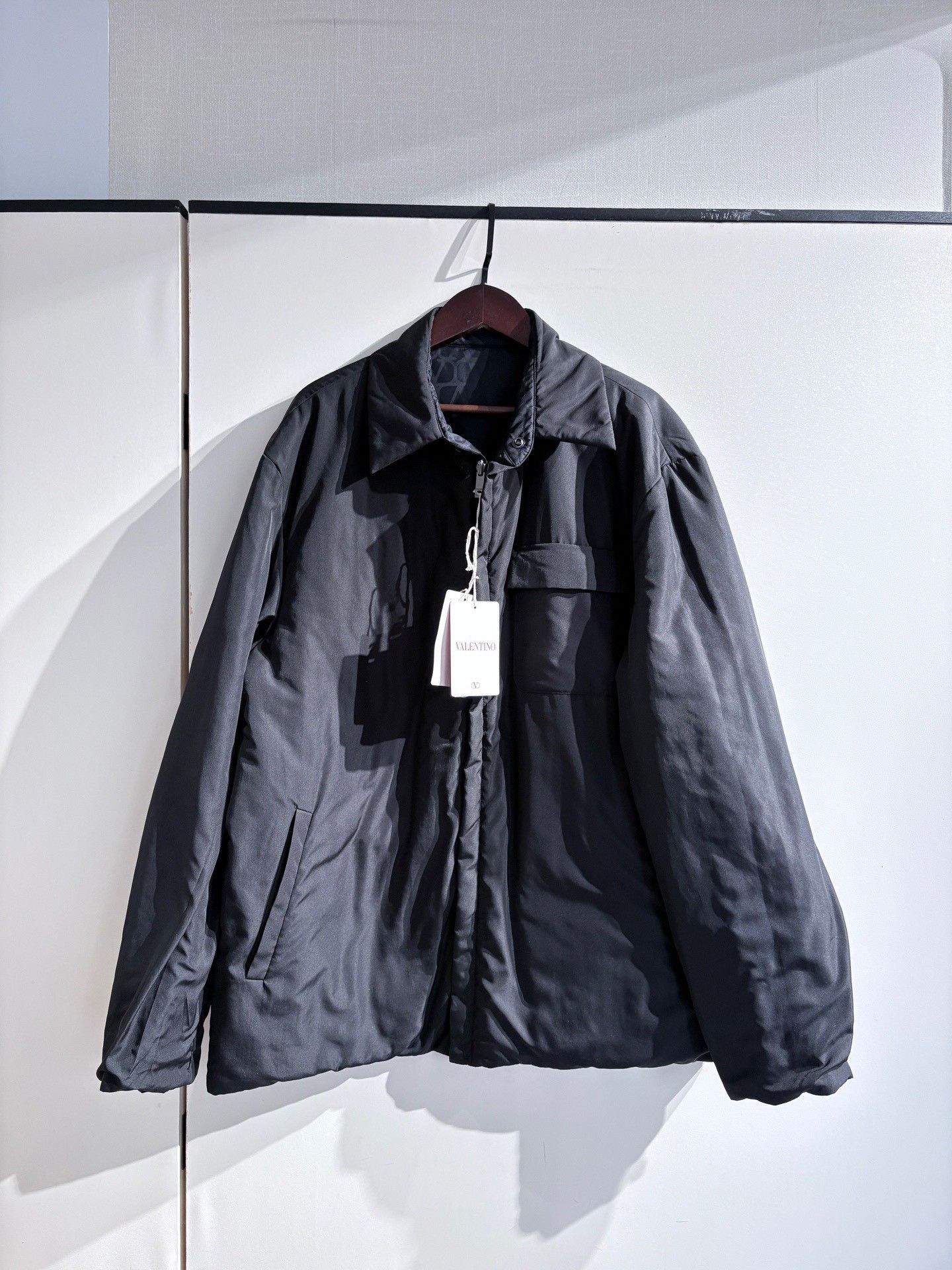 Valentino VALENTINO Men's Classic Black Jacket Size US M / EU 48-50 / 2 - 4 Thumbnail